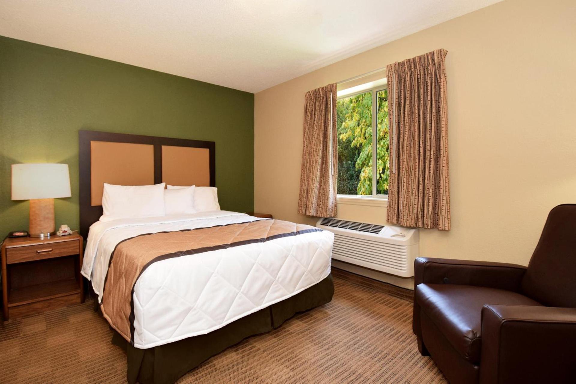 Extended Stay America Suites - Orlando - Orlando Theme Parks - Vineland Rd photo 51