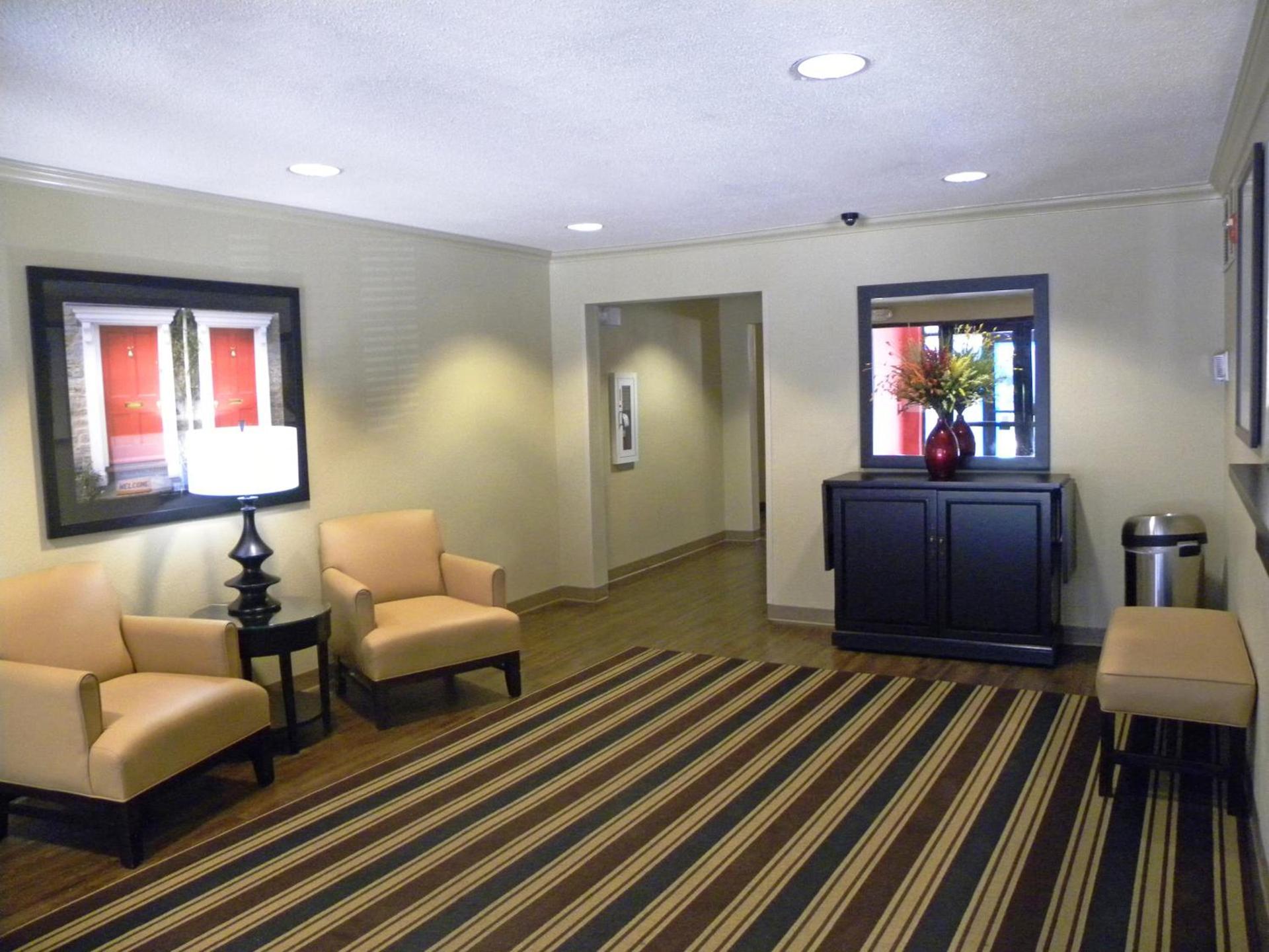 Suburban Studios Houston North I-45 photo 10