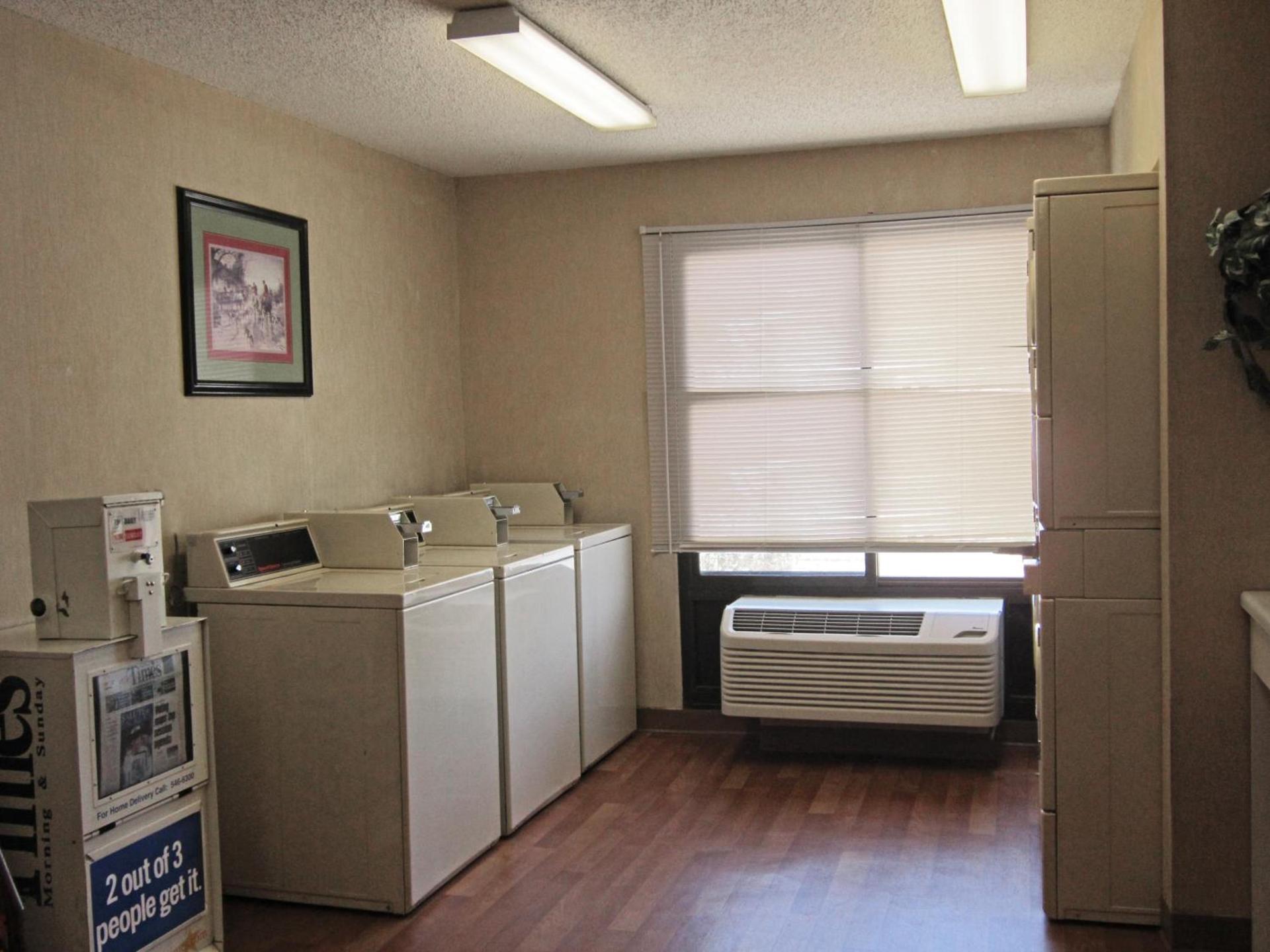 Extended Stay America Suites - El Paso - West photo 43
