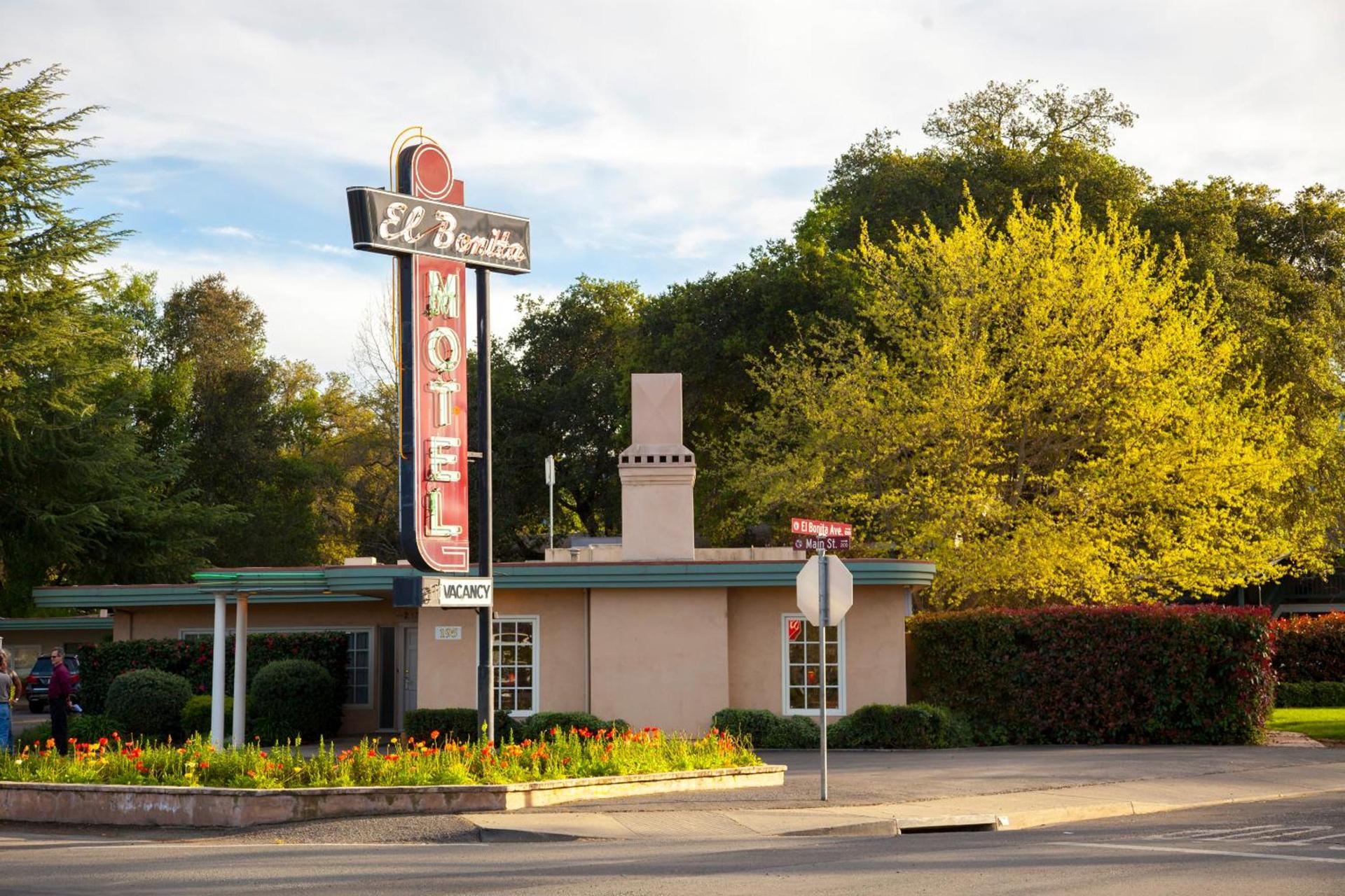 El Bonita Motel photo 13