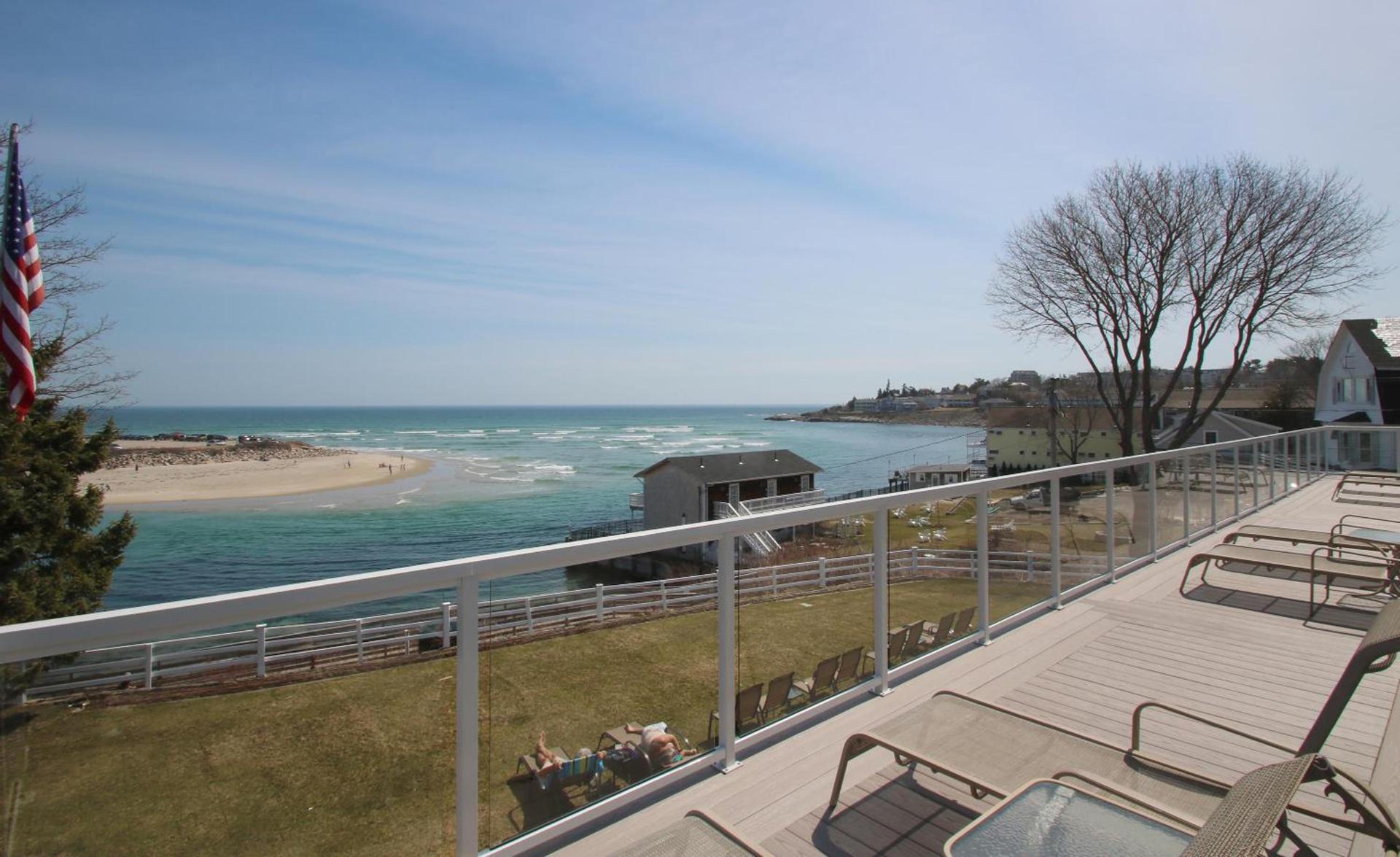 Terrace By The Sea photo 26