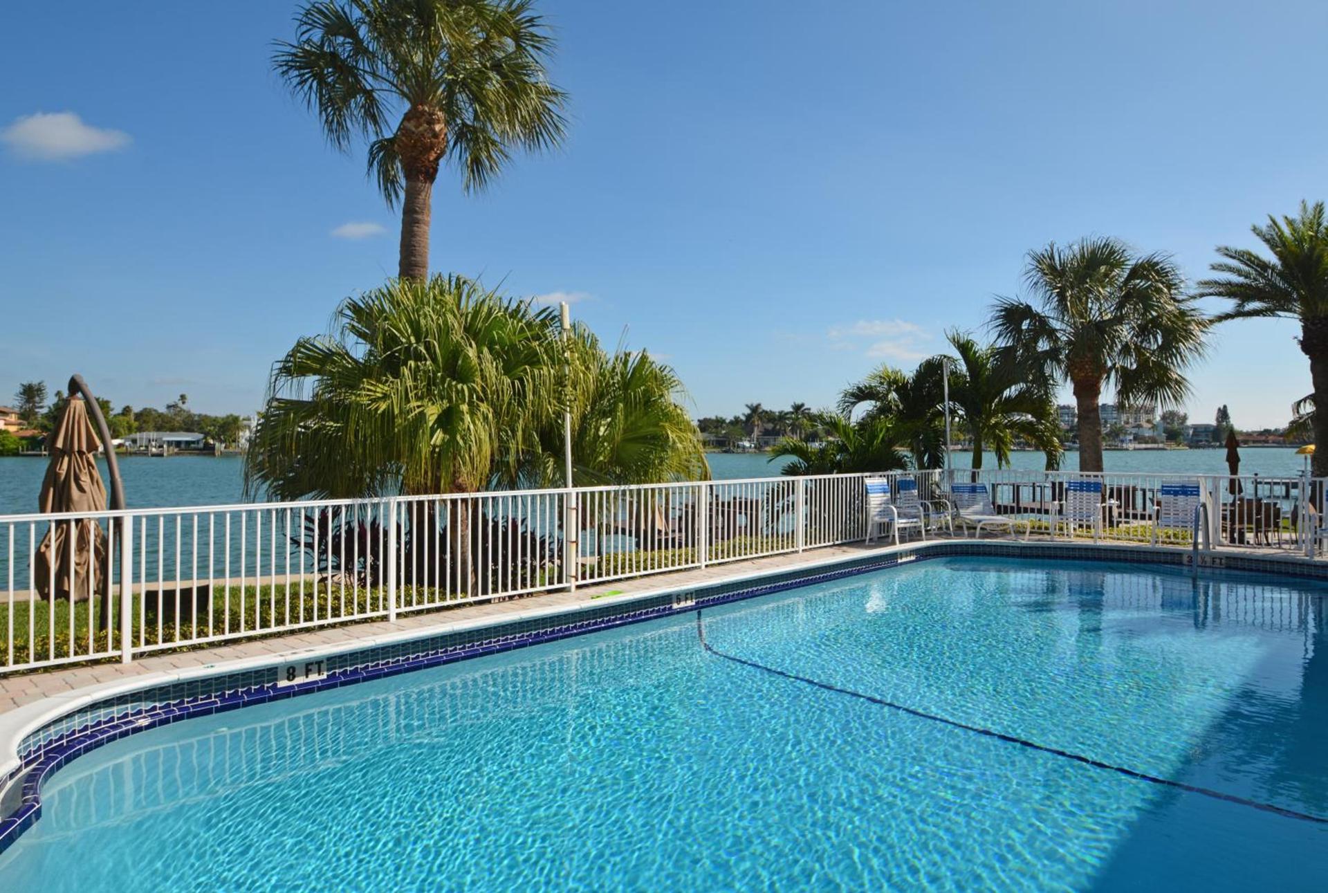 Westwinds Waterfront Resort photo 5