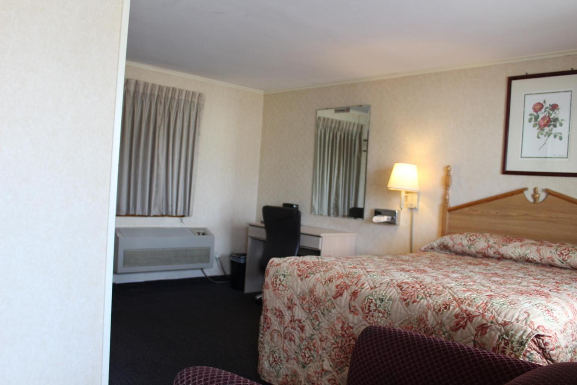 Elm Motel photo 5
