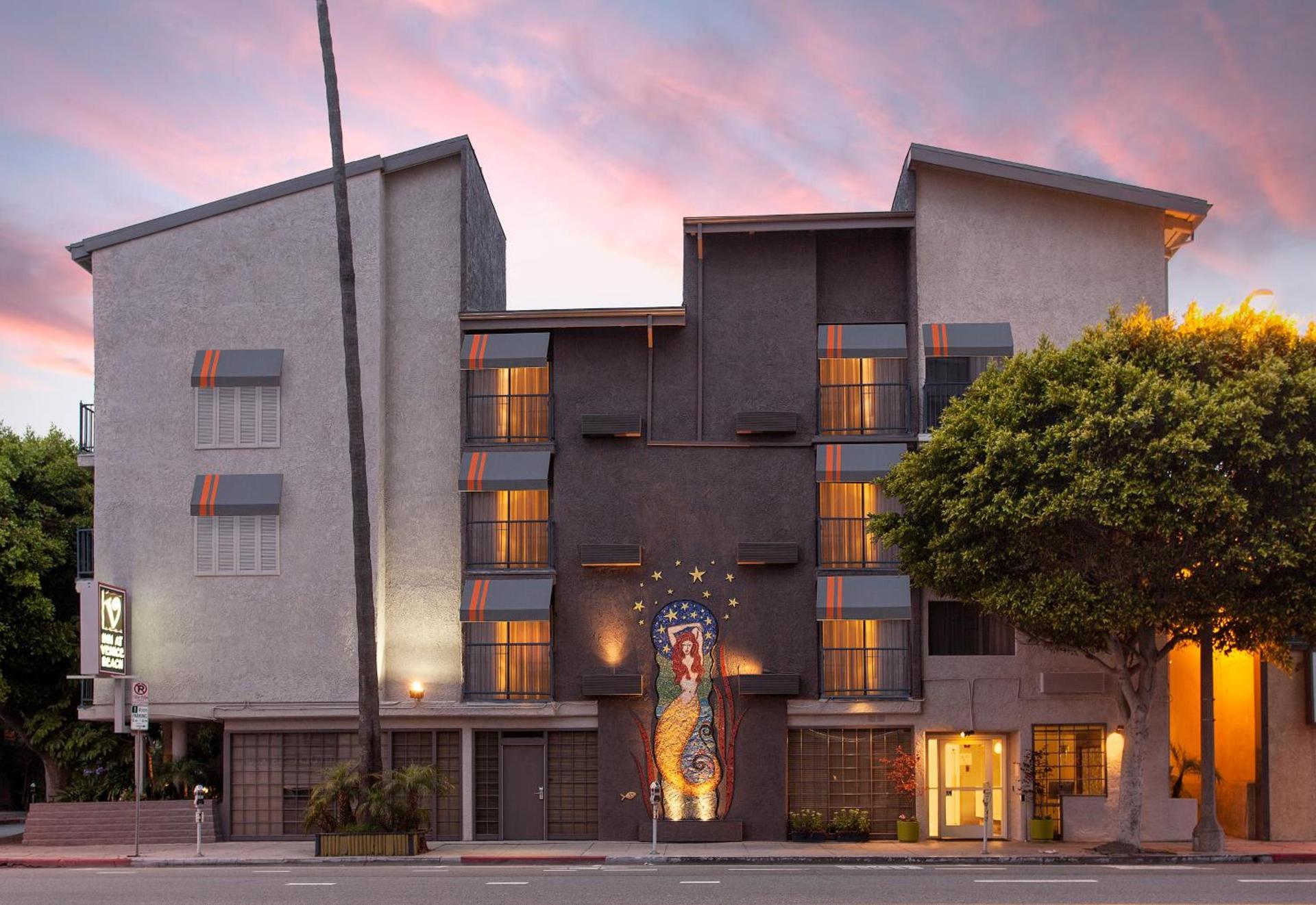 Inn at Venice Beach photo 1