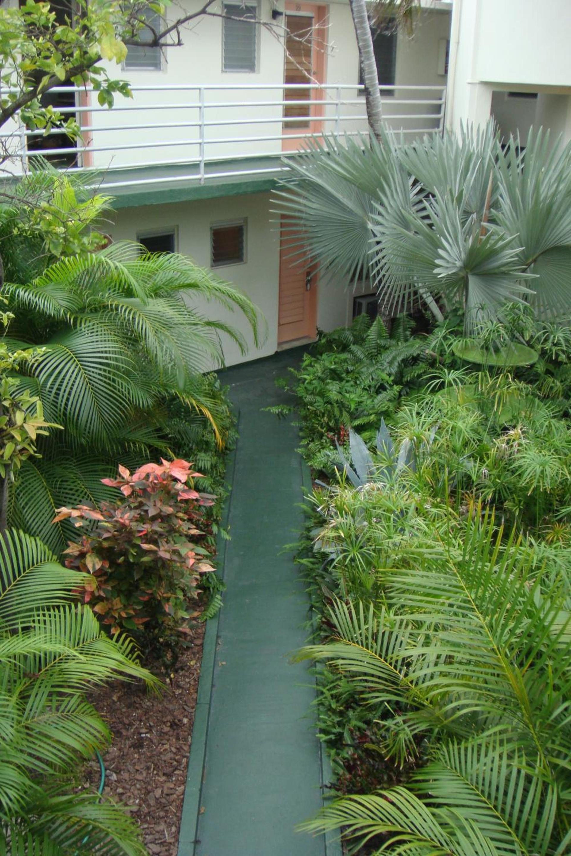 El Patio Motel photo 15