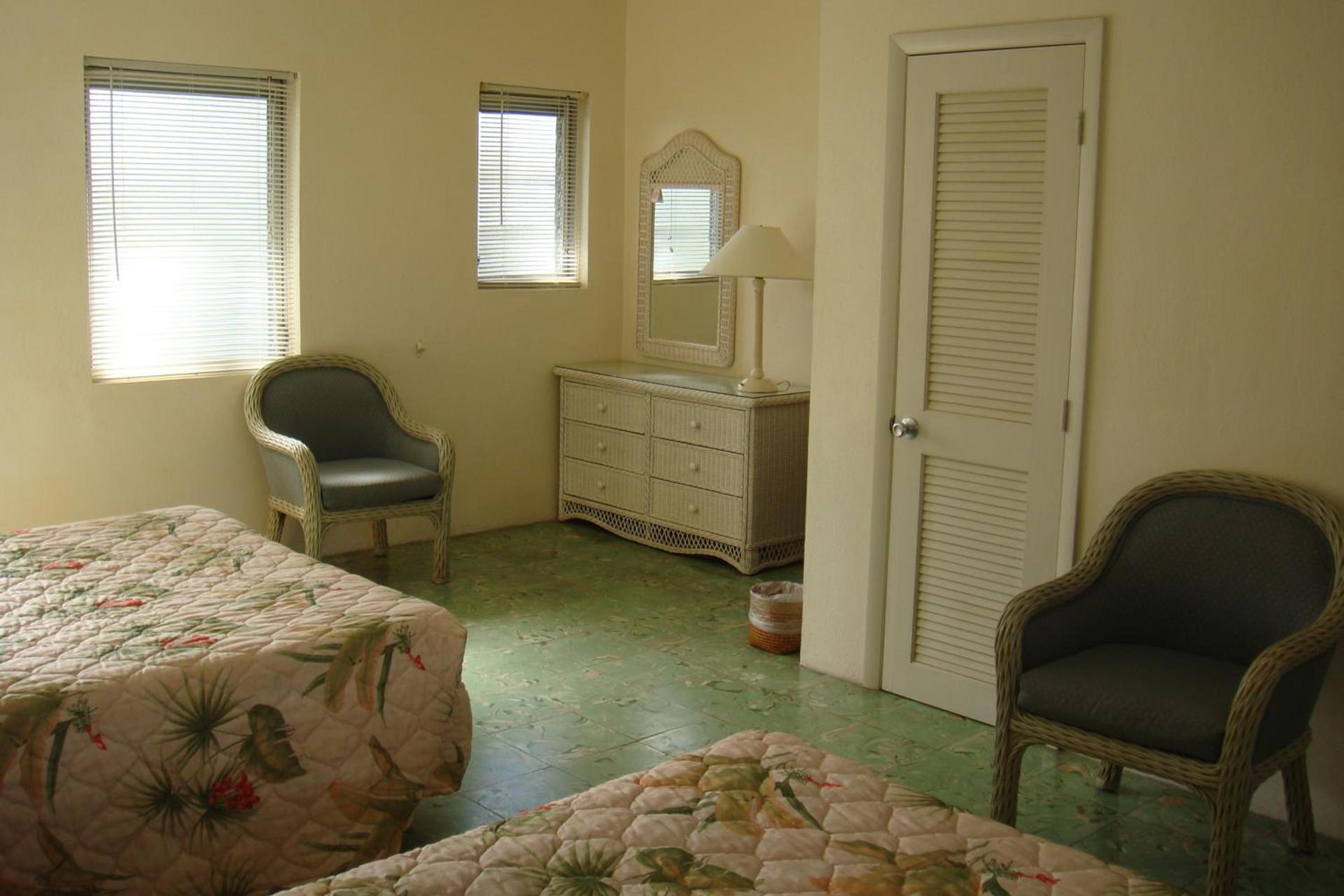 El Patio Motel photo 28