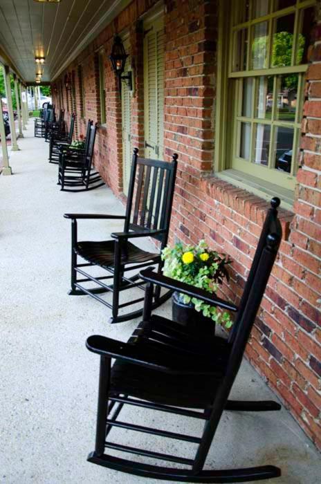 Hillwinds Inn - Blowing Rock photo 2