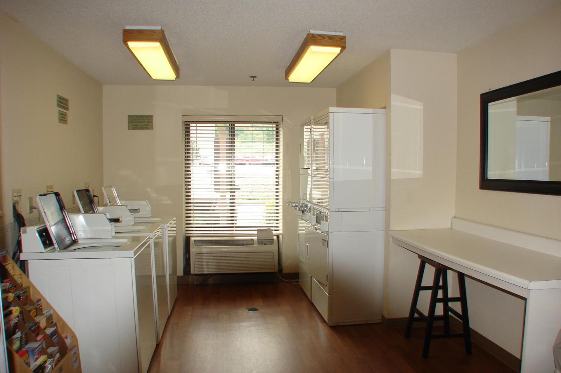 Extended Stay America Suites - Pittsburgh - Airport photo 60