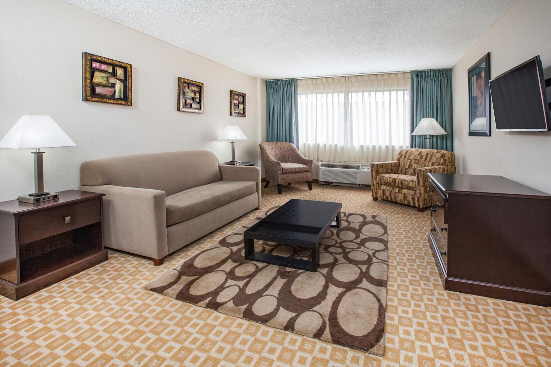 Days Inn by Wyndham Sherman photo 34