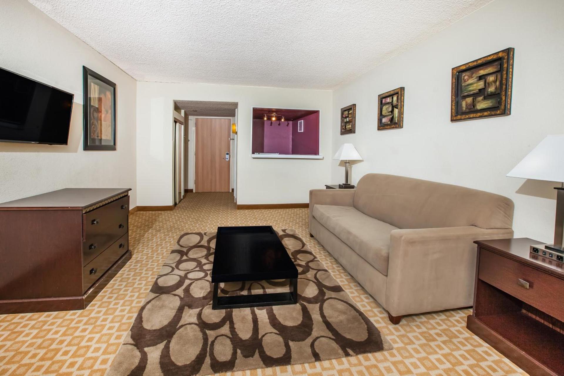 Days Inn by Wyndham Sherman photo 48