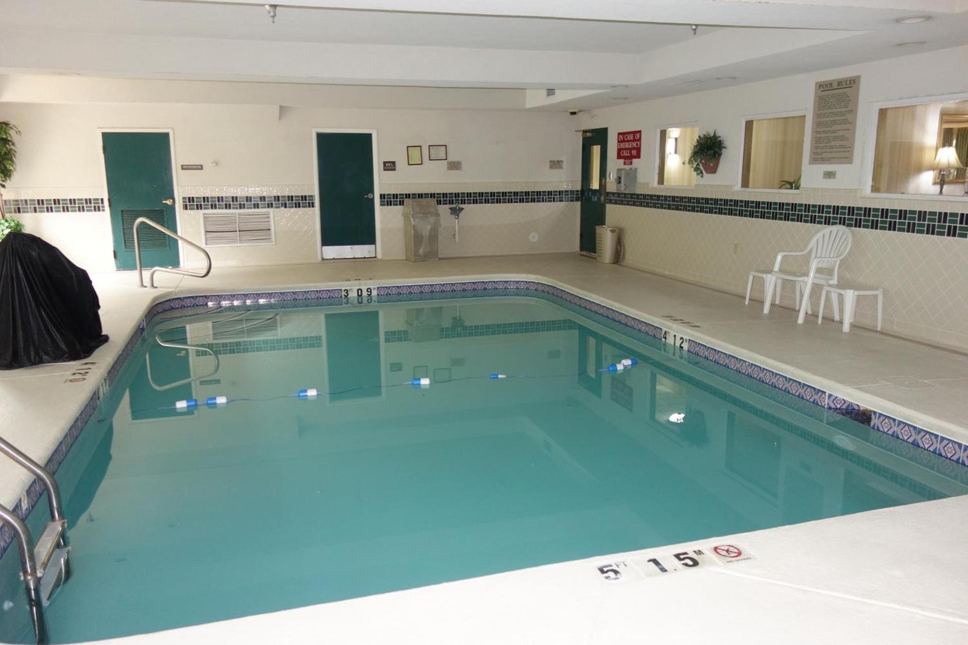 Country Inn & Suites By Radisson, McDonough, GA photo 3