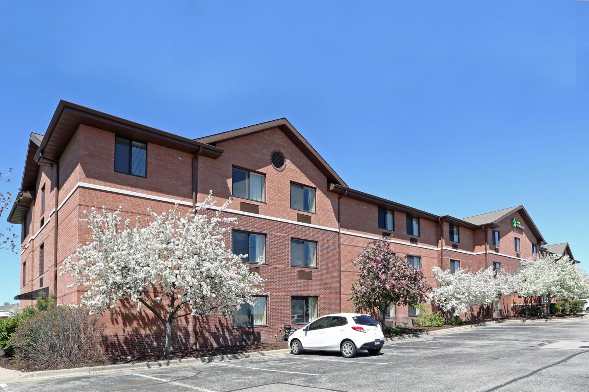 Extended Stay America Select Suites - Madison - Old Sauk Rd photo 36