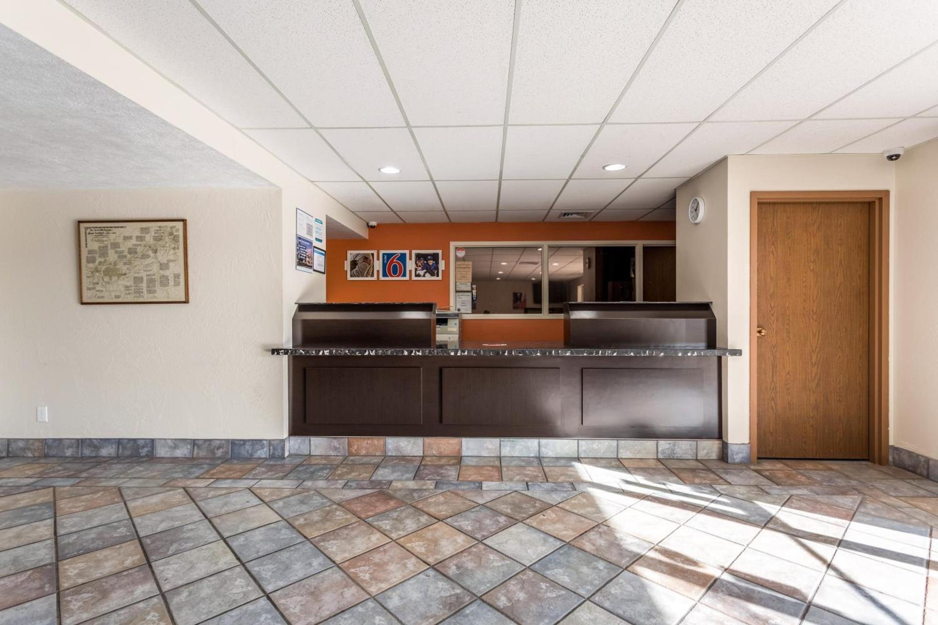 Motel 6-Great Falls, MT photo 11