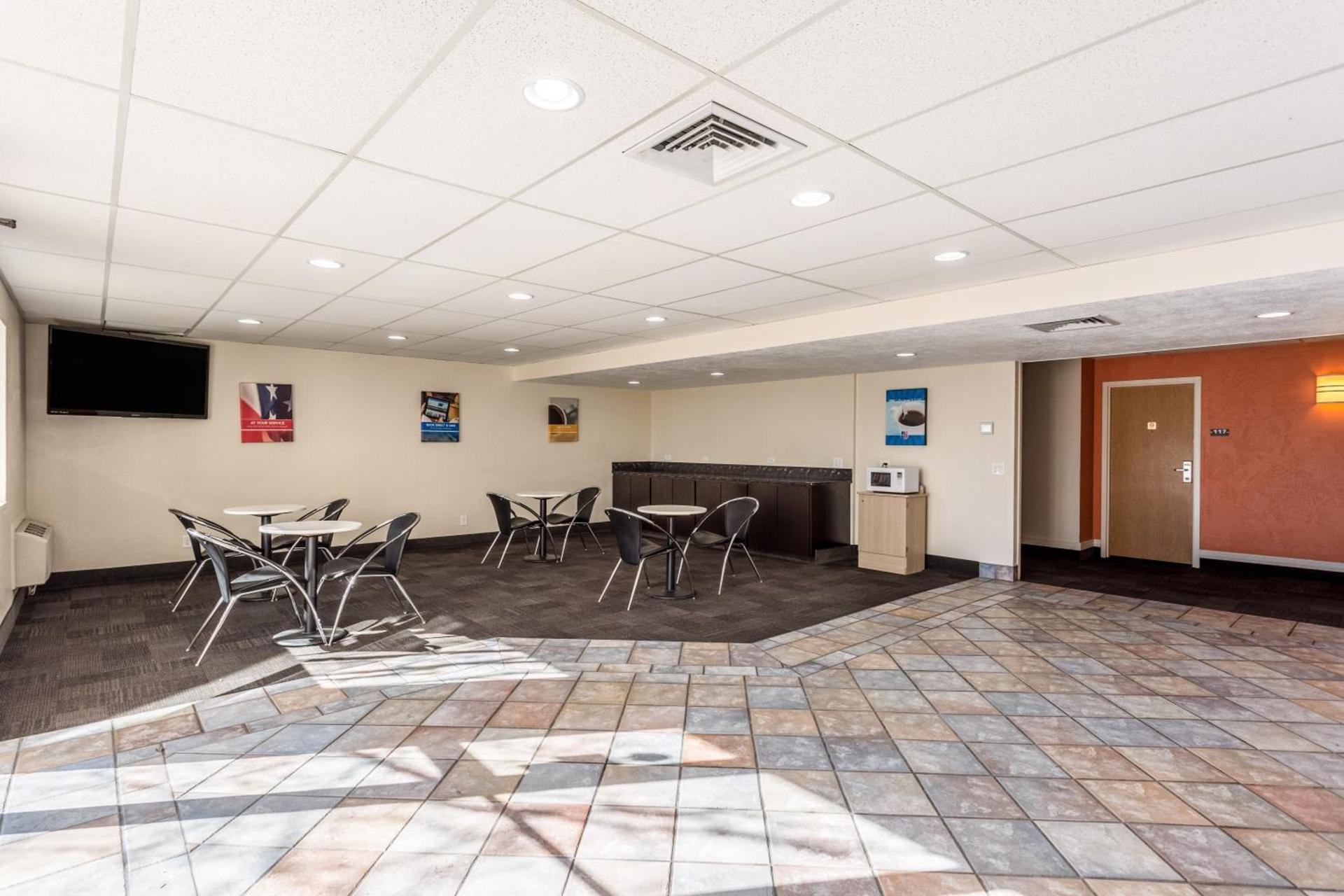 Motel 6-Great Falls, MT photo 9
