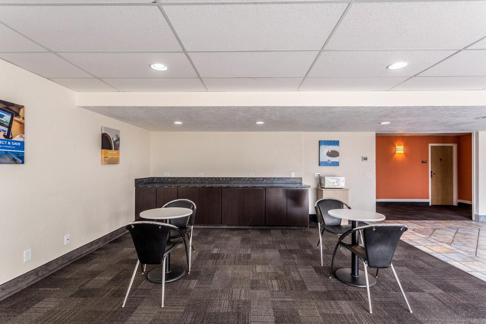 Motel 6-Great Falls, MT photo 12