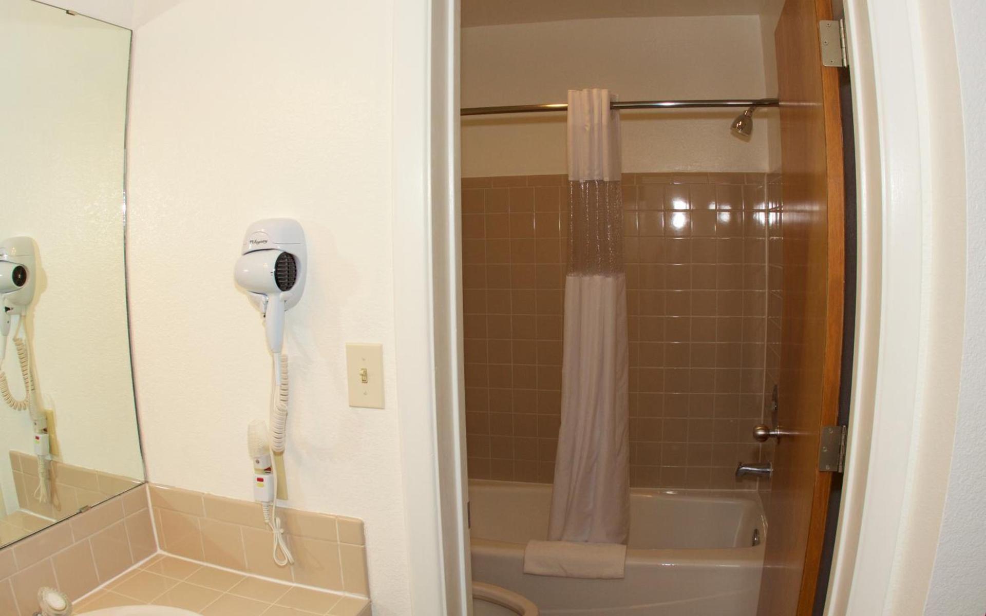 Adventure Inn Durango photo 98