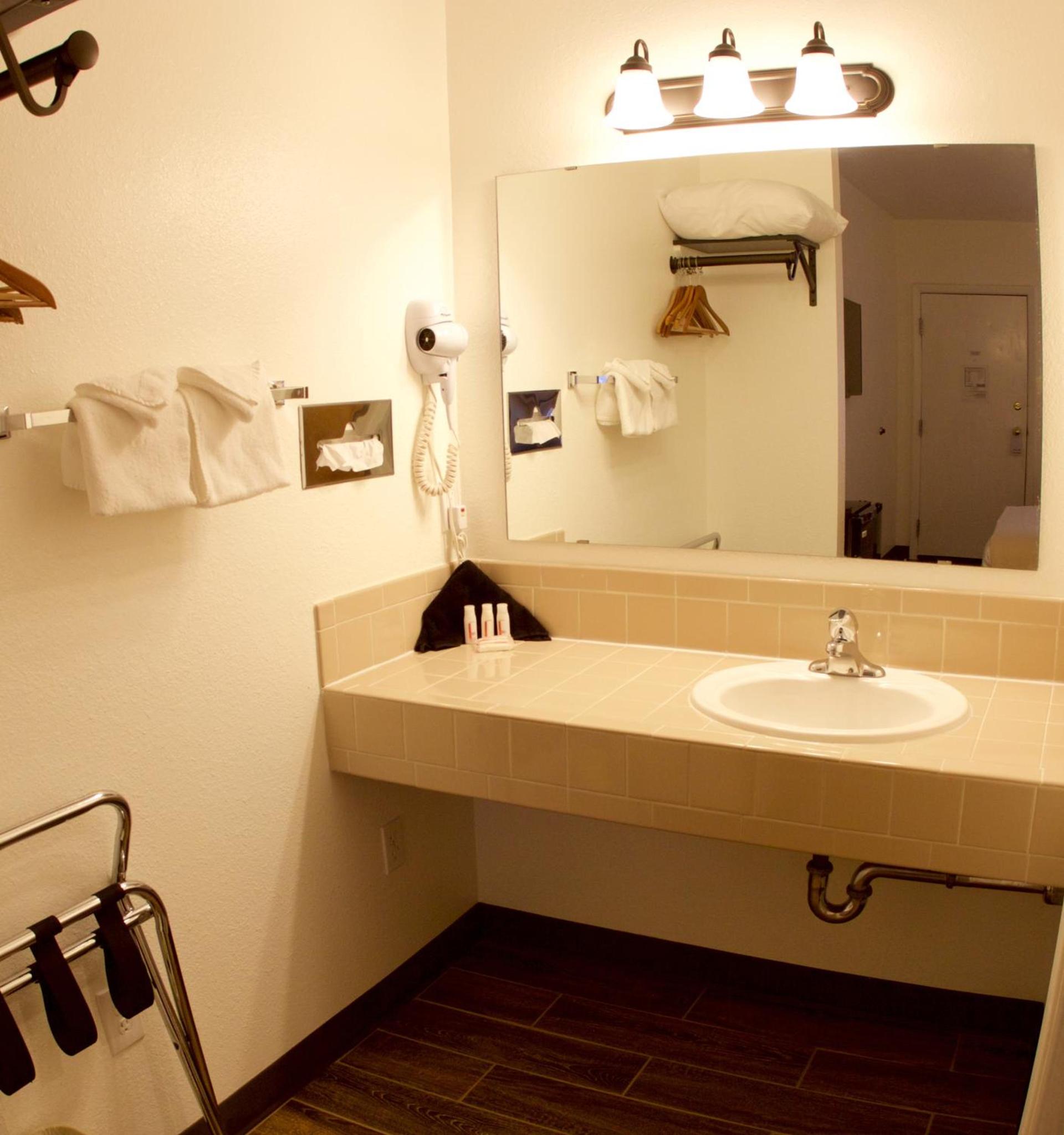 Adventure Inn Durango photo 99