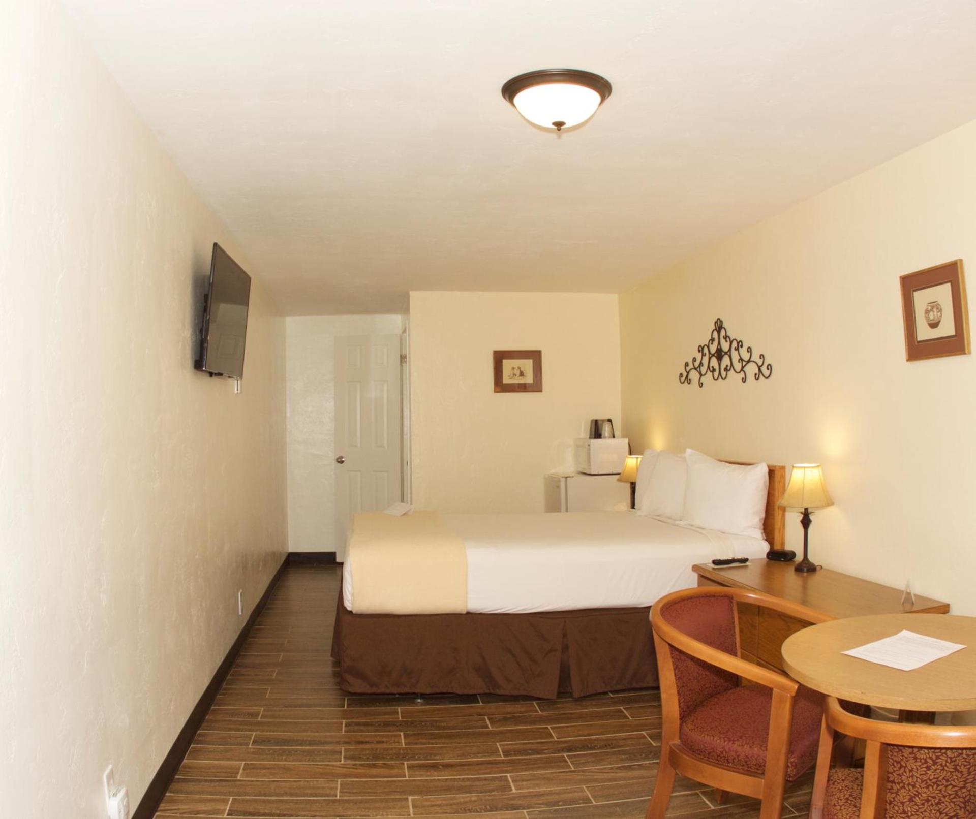 Adventure Inn Durango photo 68