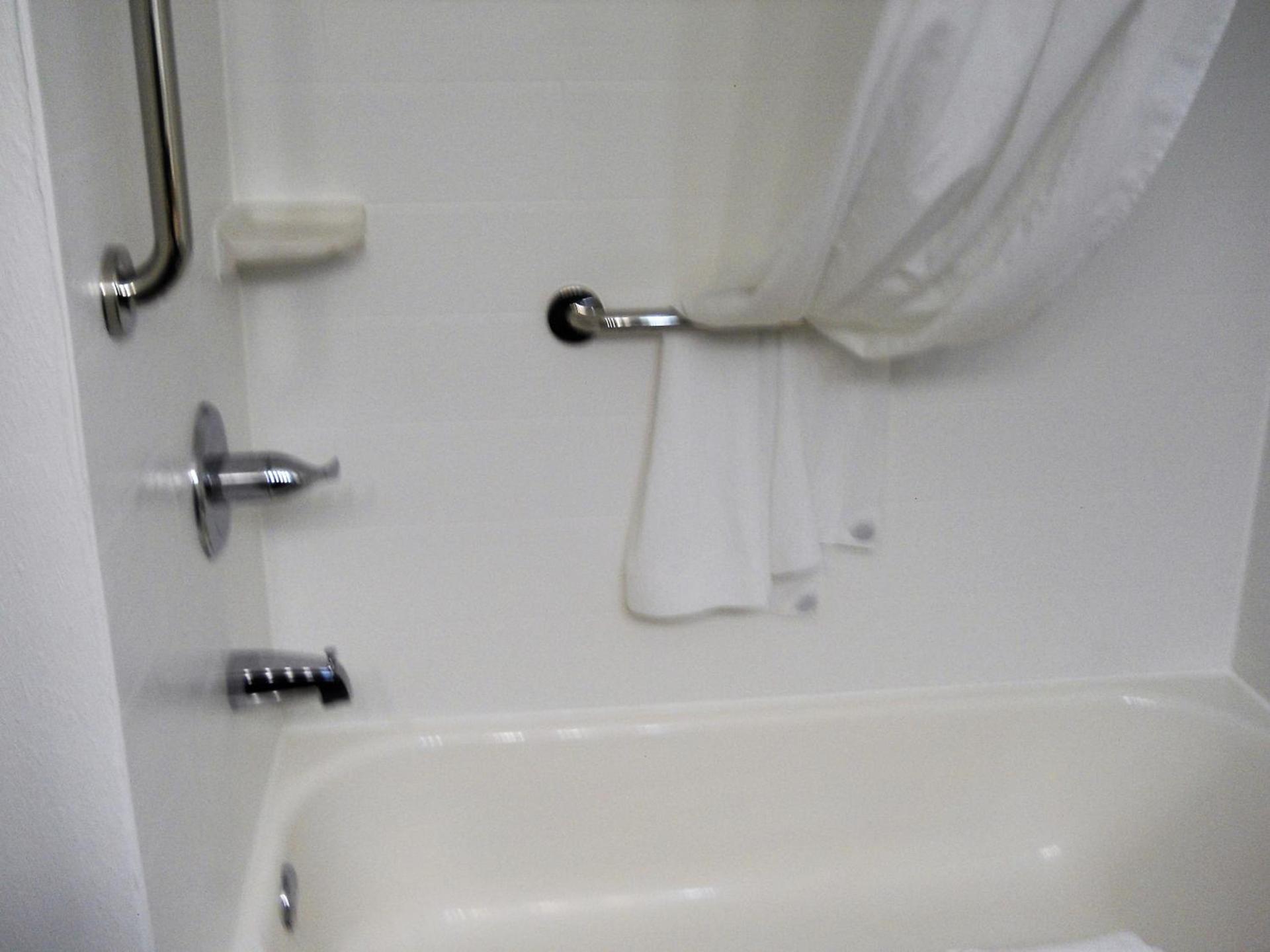 Country Inn & Suites by Radisson, Georgetown, KY photo 41