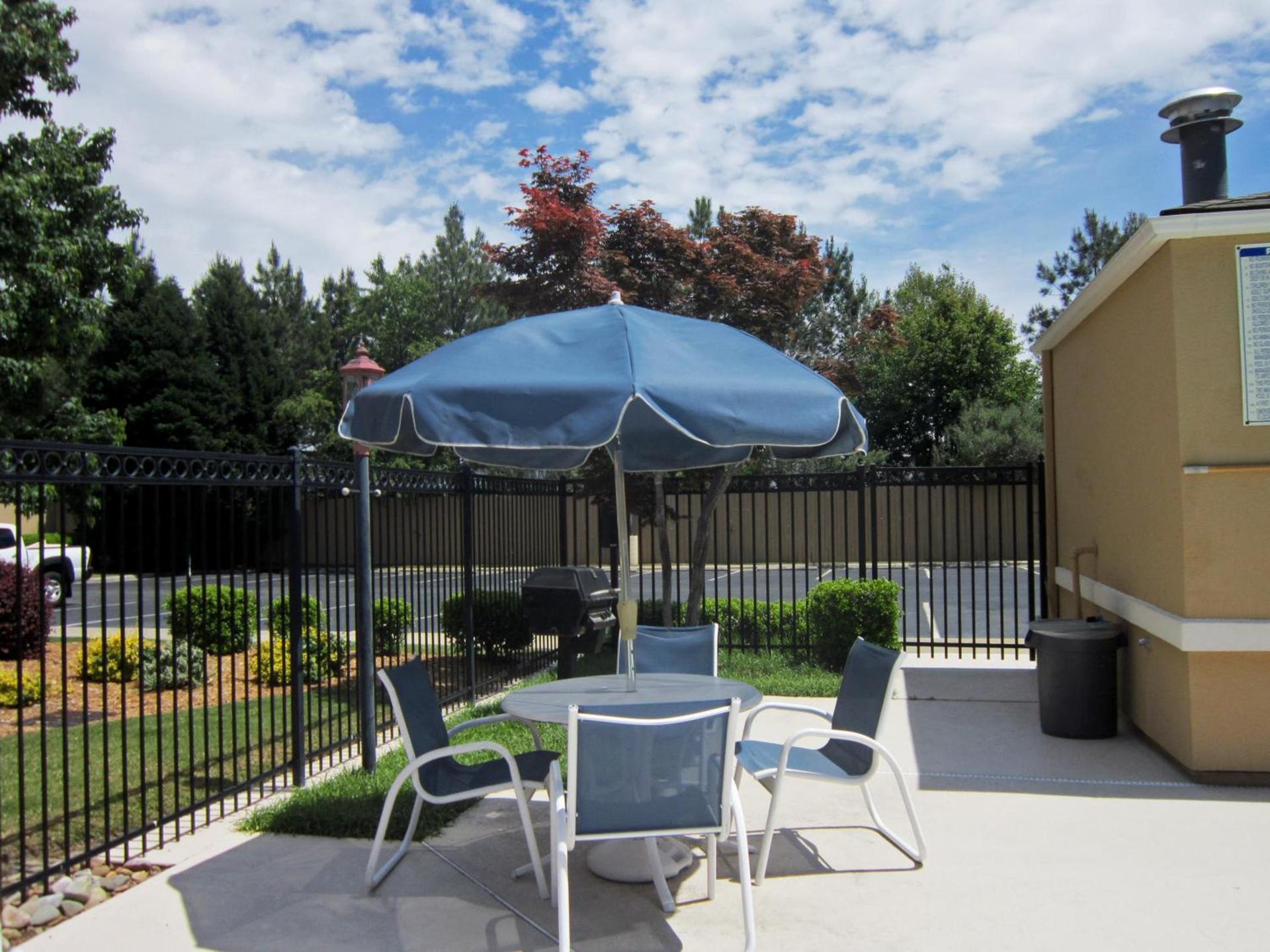 Extended Stay America Suites - Fayetteville - Fort Bragg photo 40