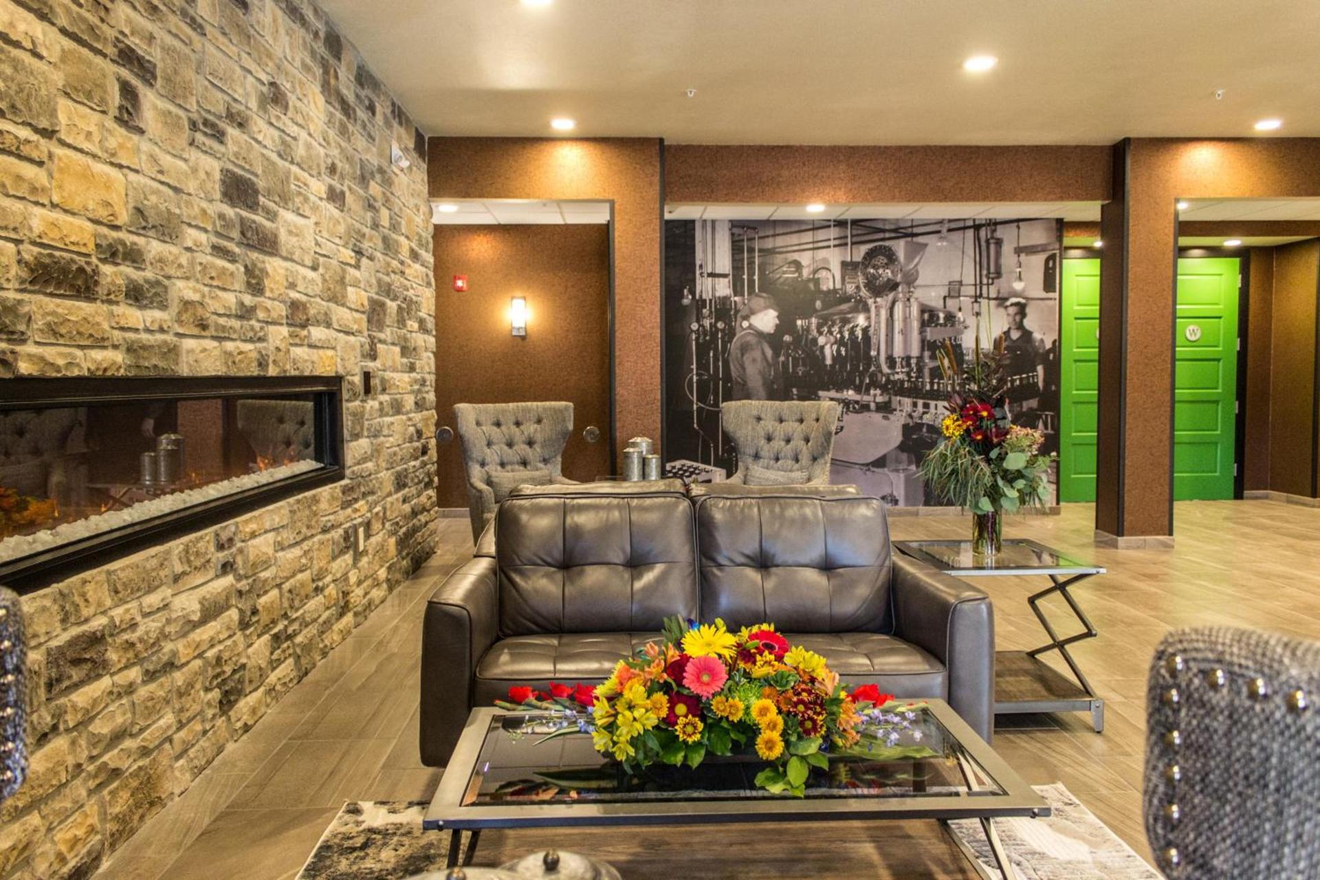 Cobblestone Hotel & Suites - Stevens Point photo 7