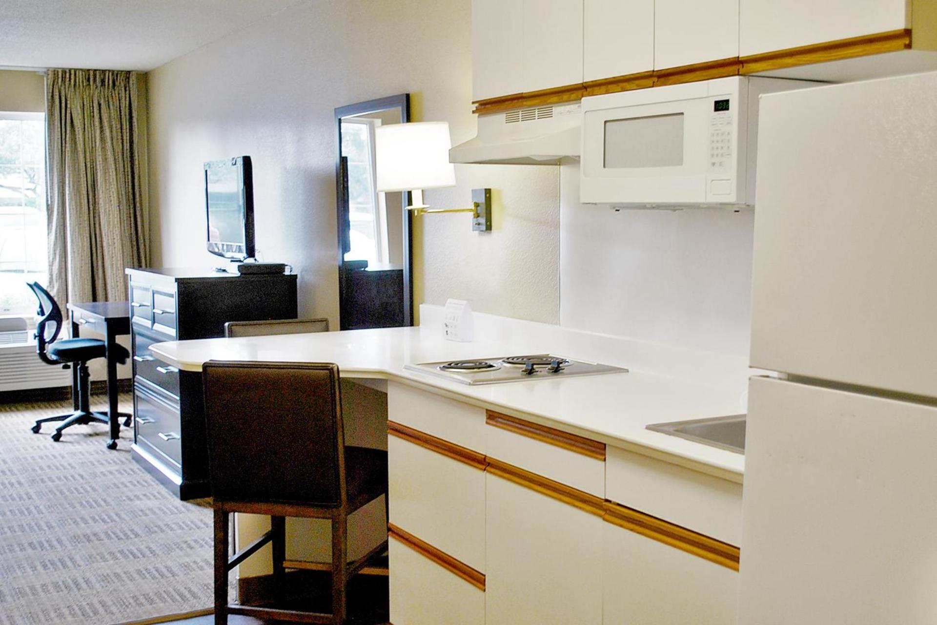 Extended Stay America Select Suites - Jacksonville - Baymeadows photo 54