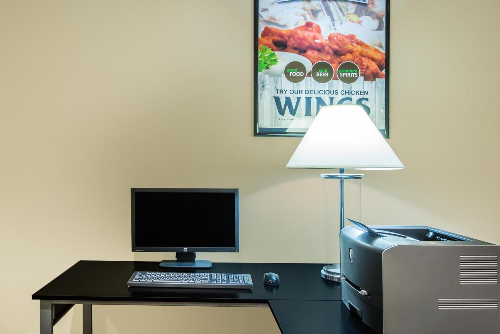 Wyndham Garden Inn Pittsburgh Airport photo 33