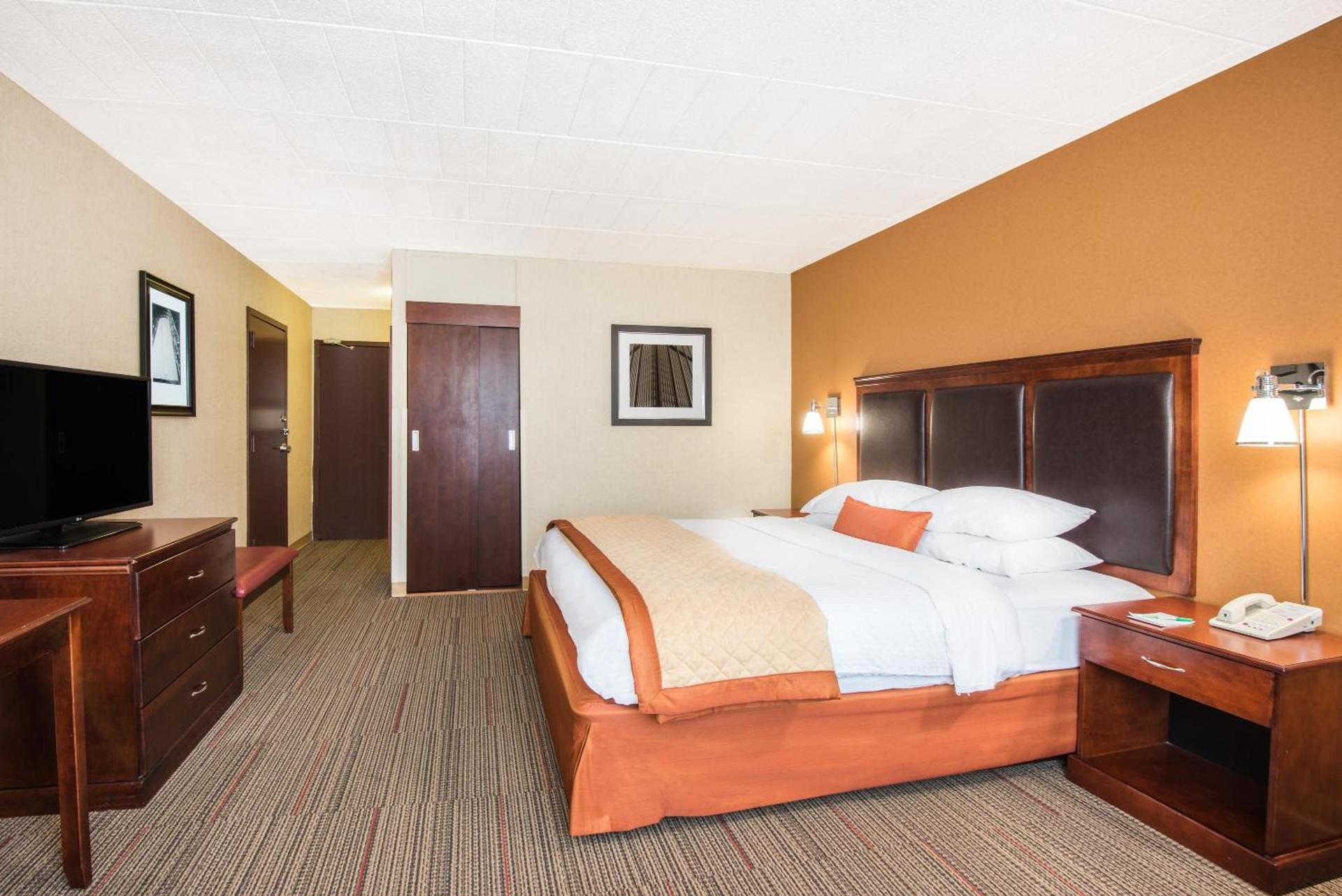 Wyndham Garden Inn Pittsburgh Airport photo 29