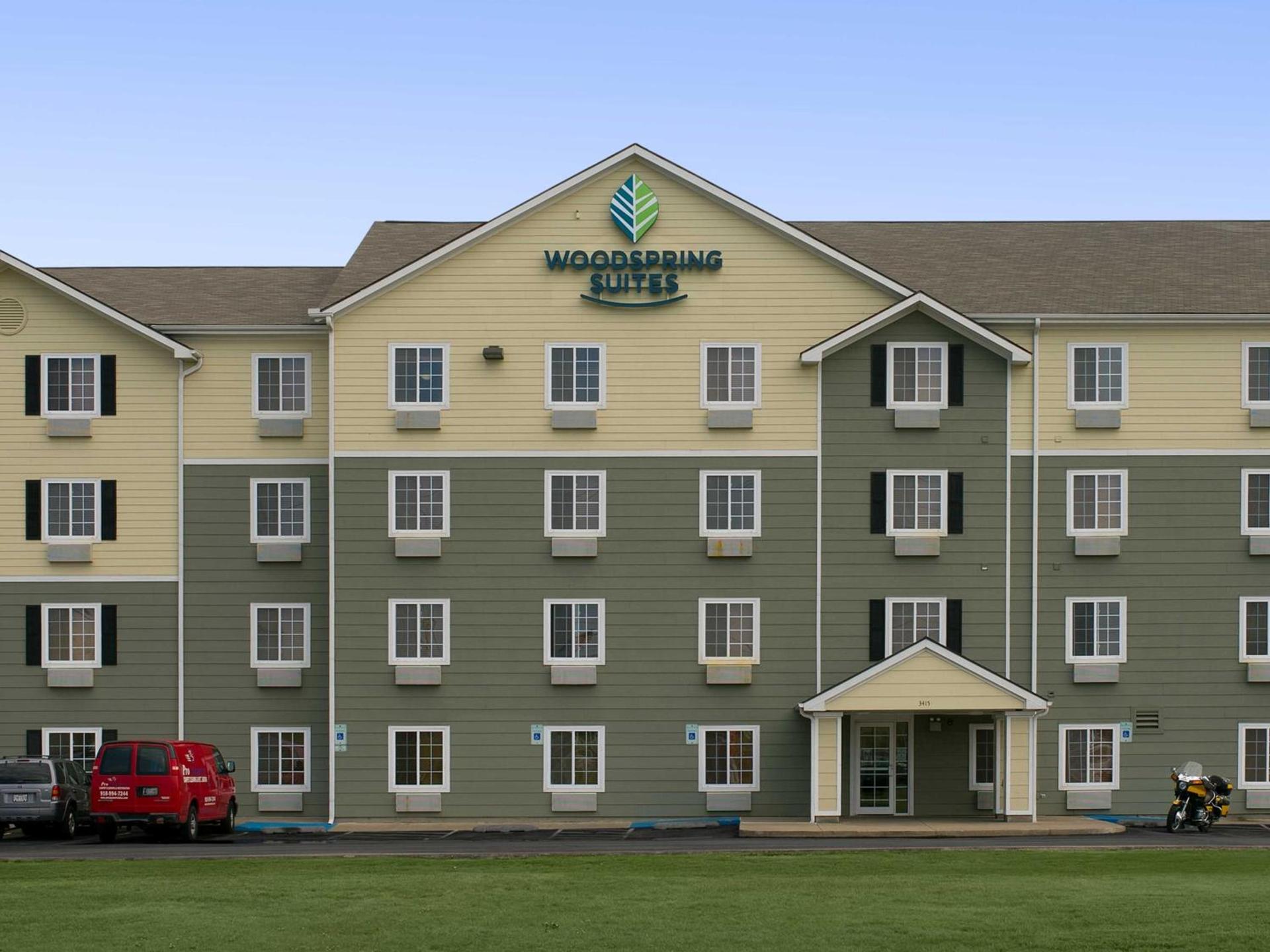 WoodSpring Suites Tulsa photo 25