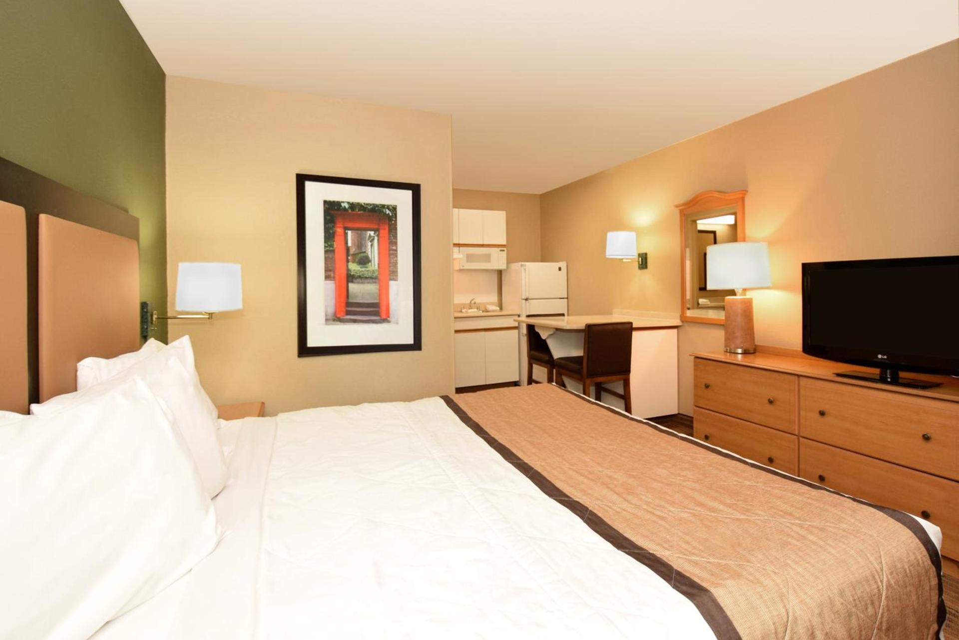 Extended Stay America Select Suites - Tampa - Brandon photo 44