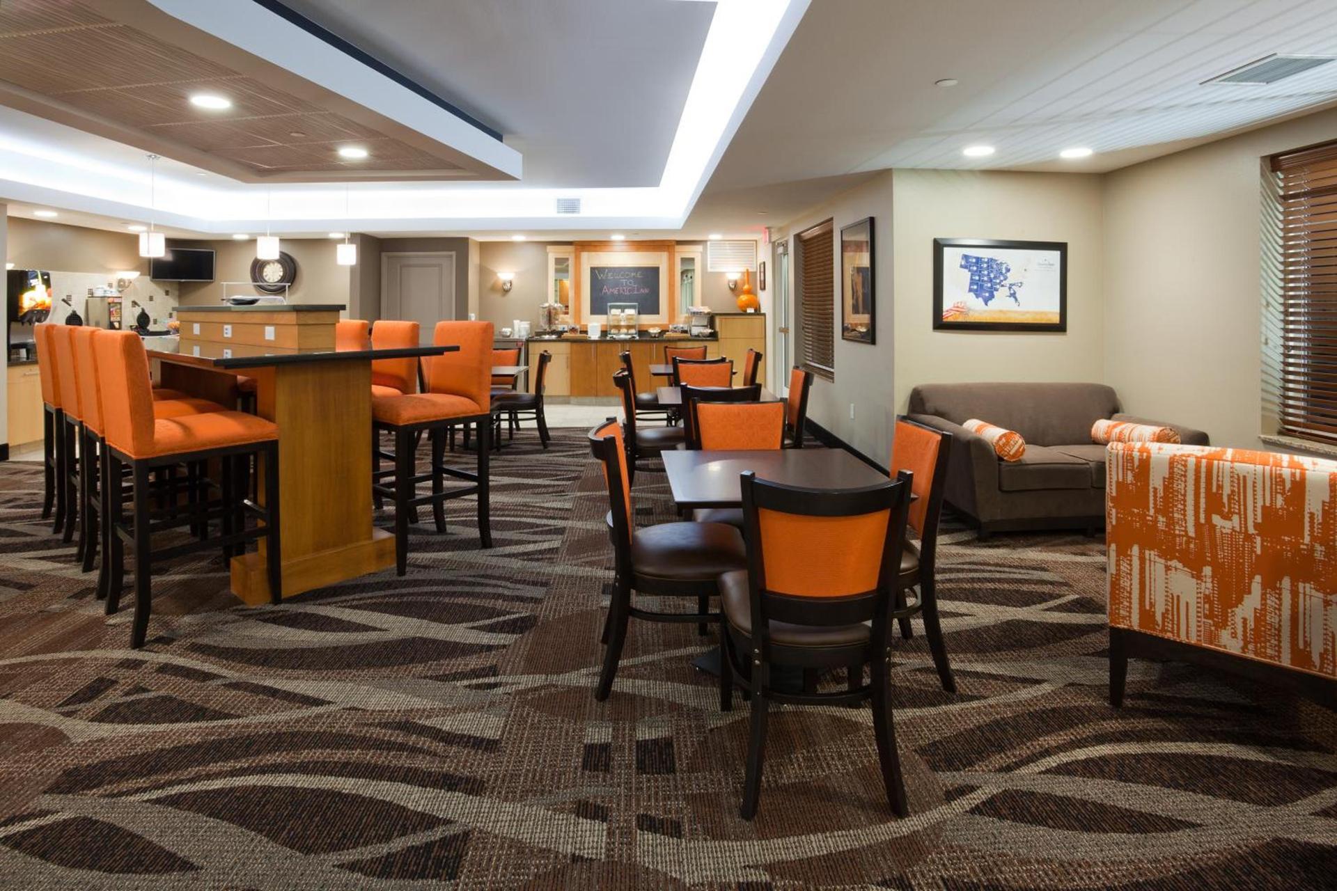 AmericInn by Wyndham Waupun photo 28