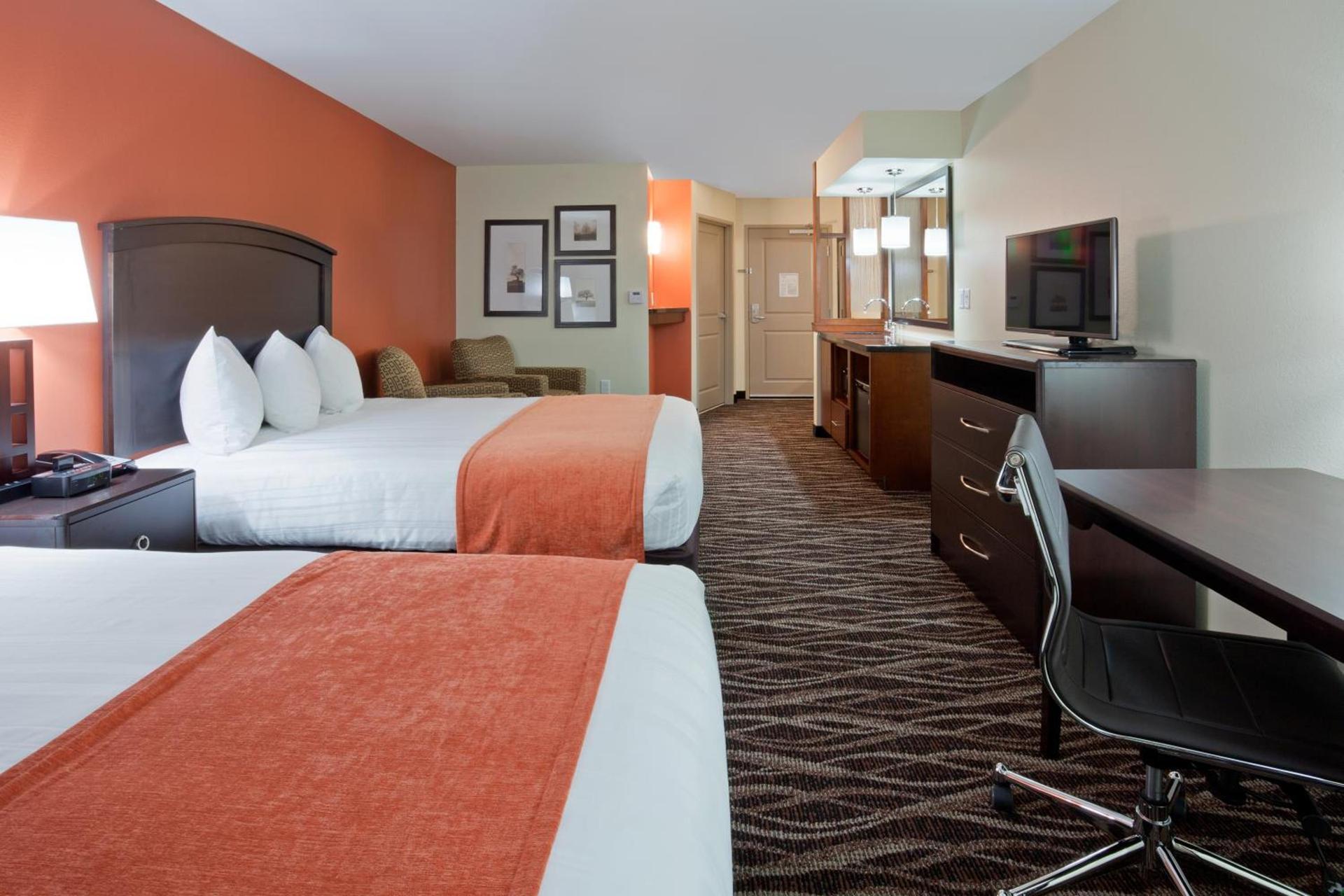 AmericInn by Wyndham Waupun photo 34