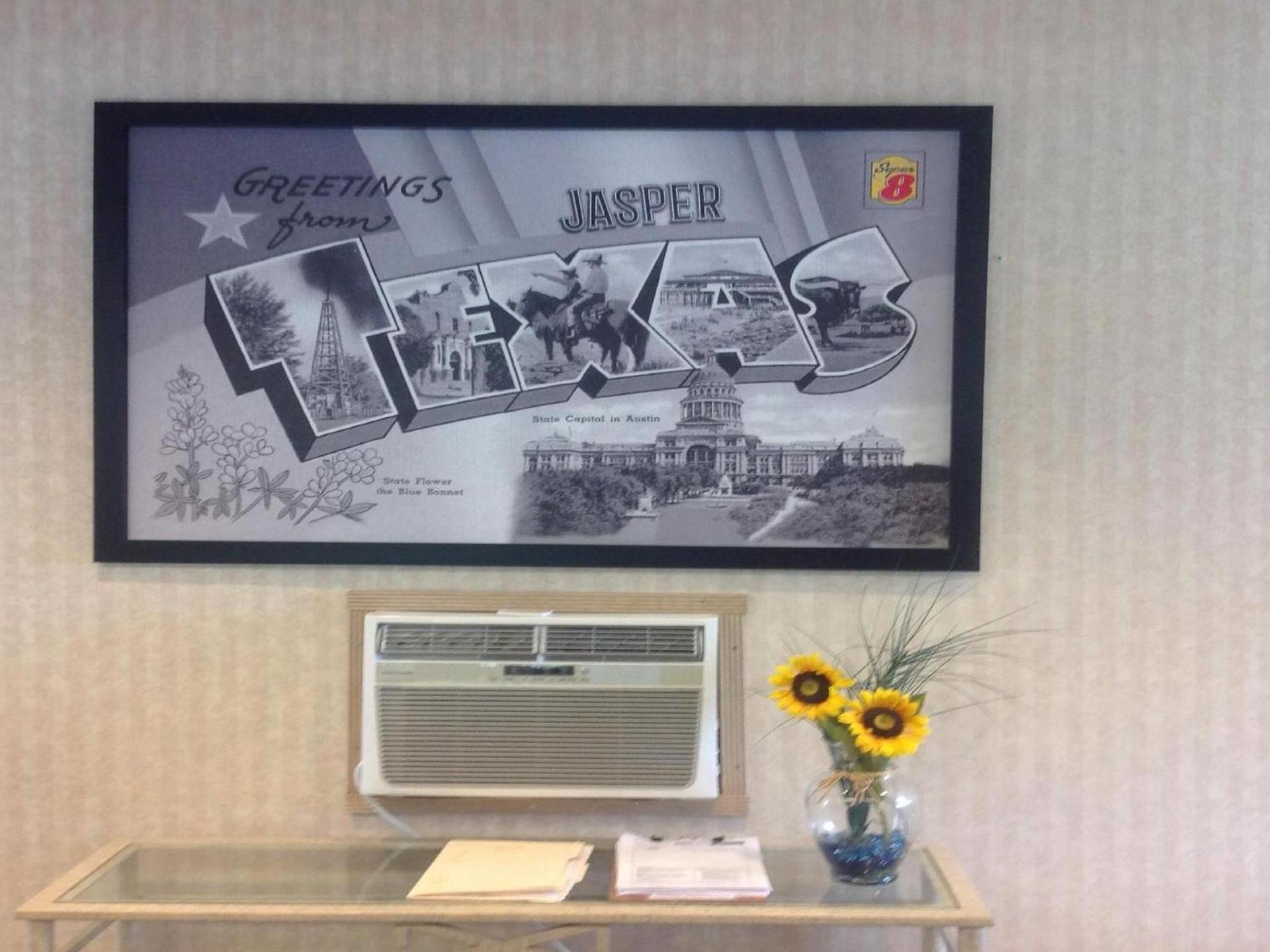 Super 8 by Wyndham Jasper TX photo 24