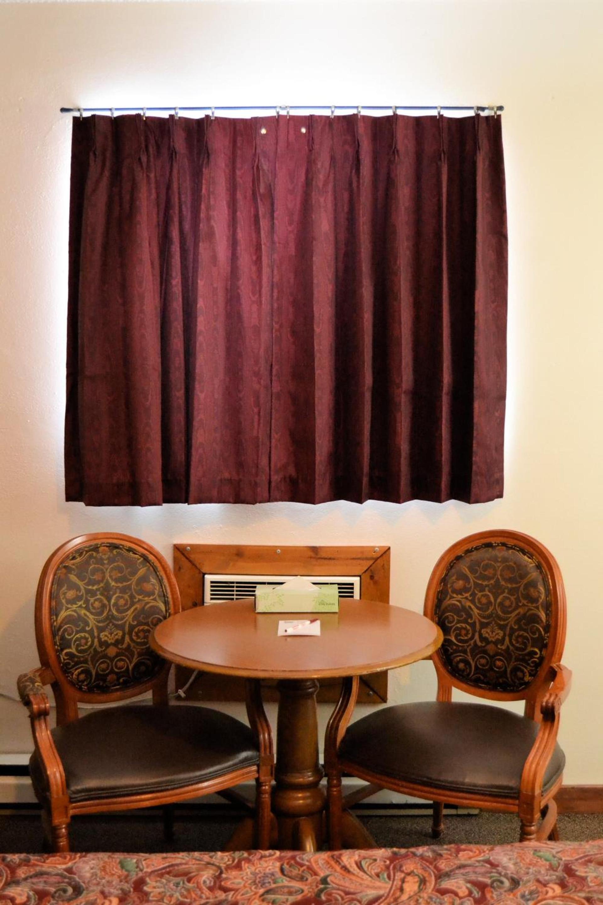 Ontario Inn photo 52
