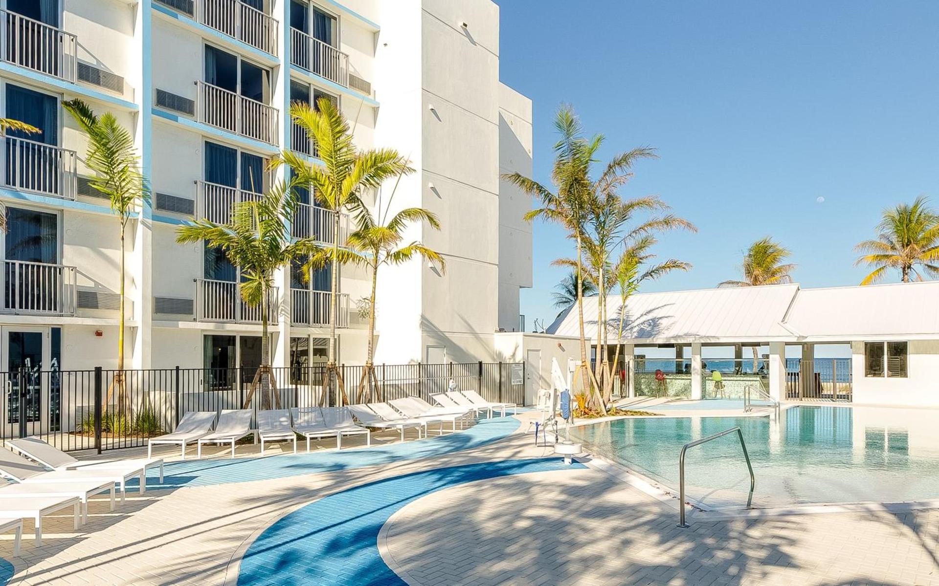 Plunge Beach Resort photo 6