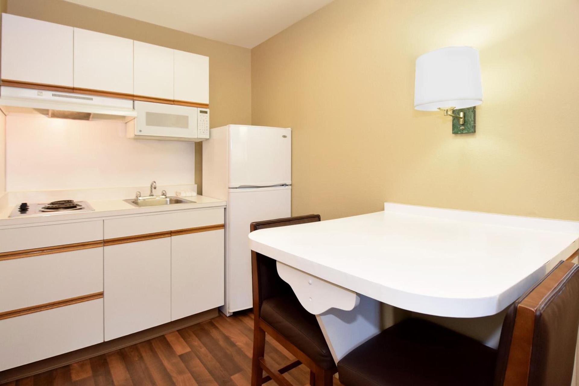 Extended Stay America Select Suites - Atlanta - Perimeter - Hammond Drive photo 54
