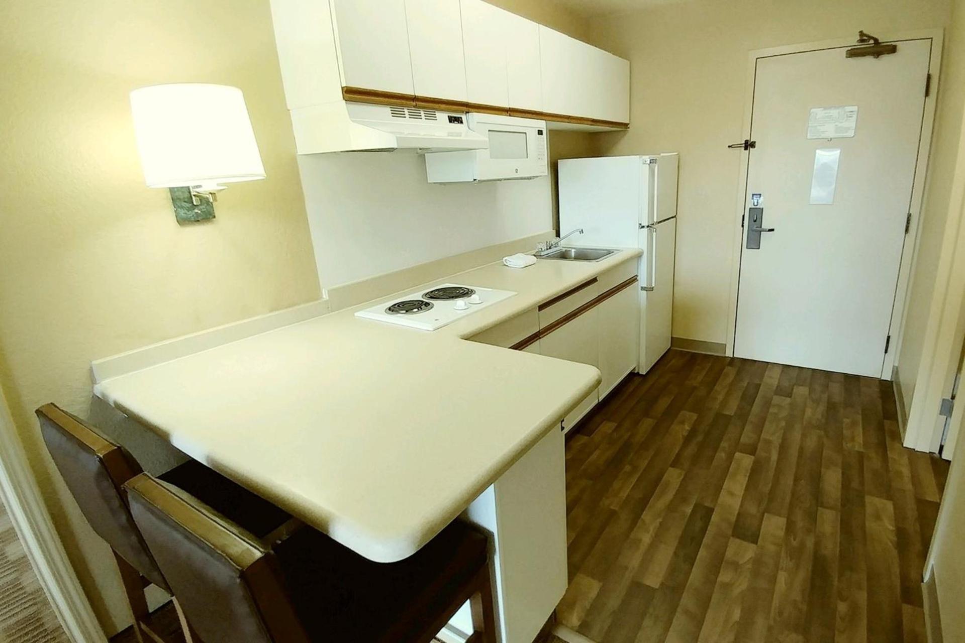 Extended Stay America Suites - Atlanta - Marietta - Powers Ferry Rd photo 46