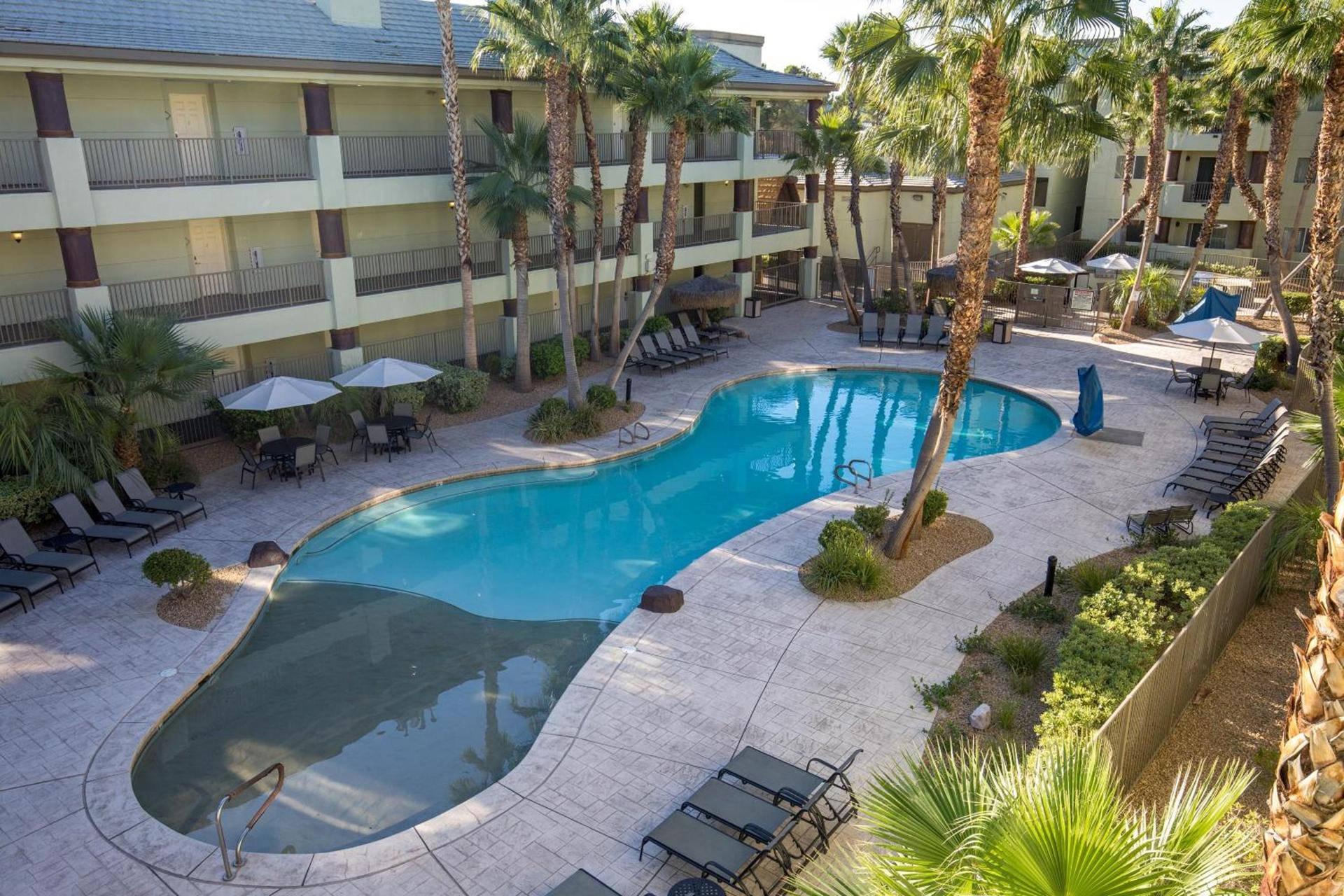 Tahiti All-Suite Resort photo 17