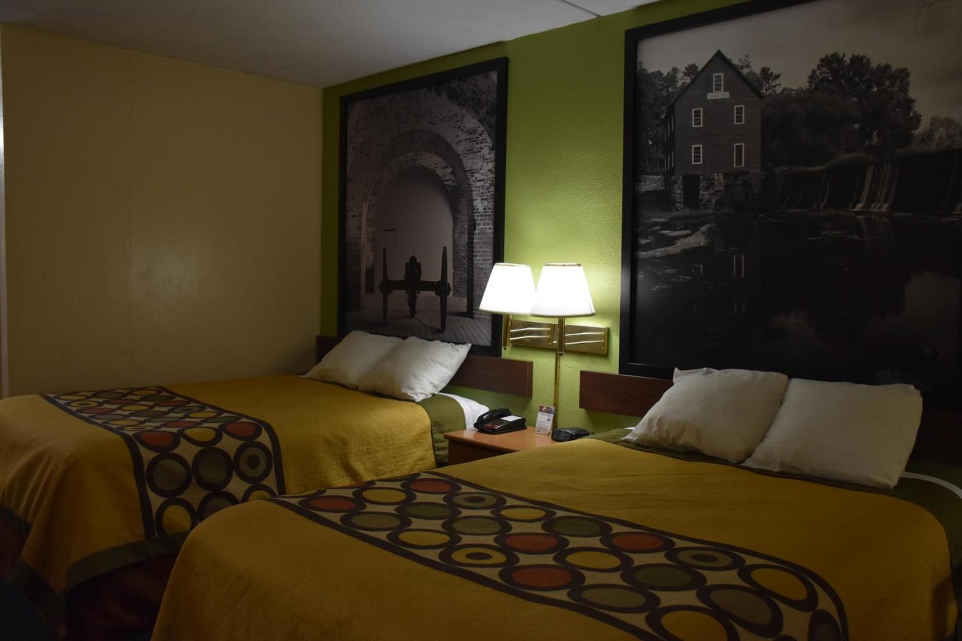 Super 8 by Wyndham Tifton photo 50
