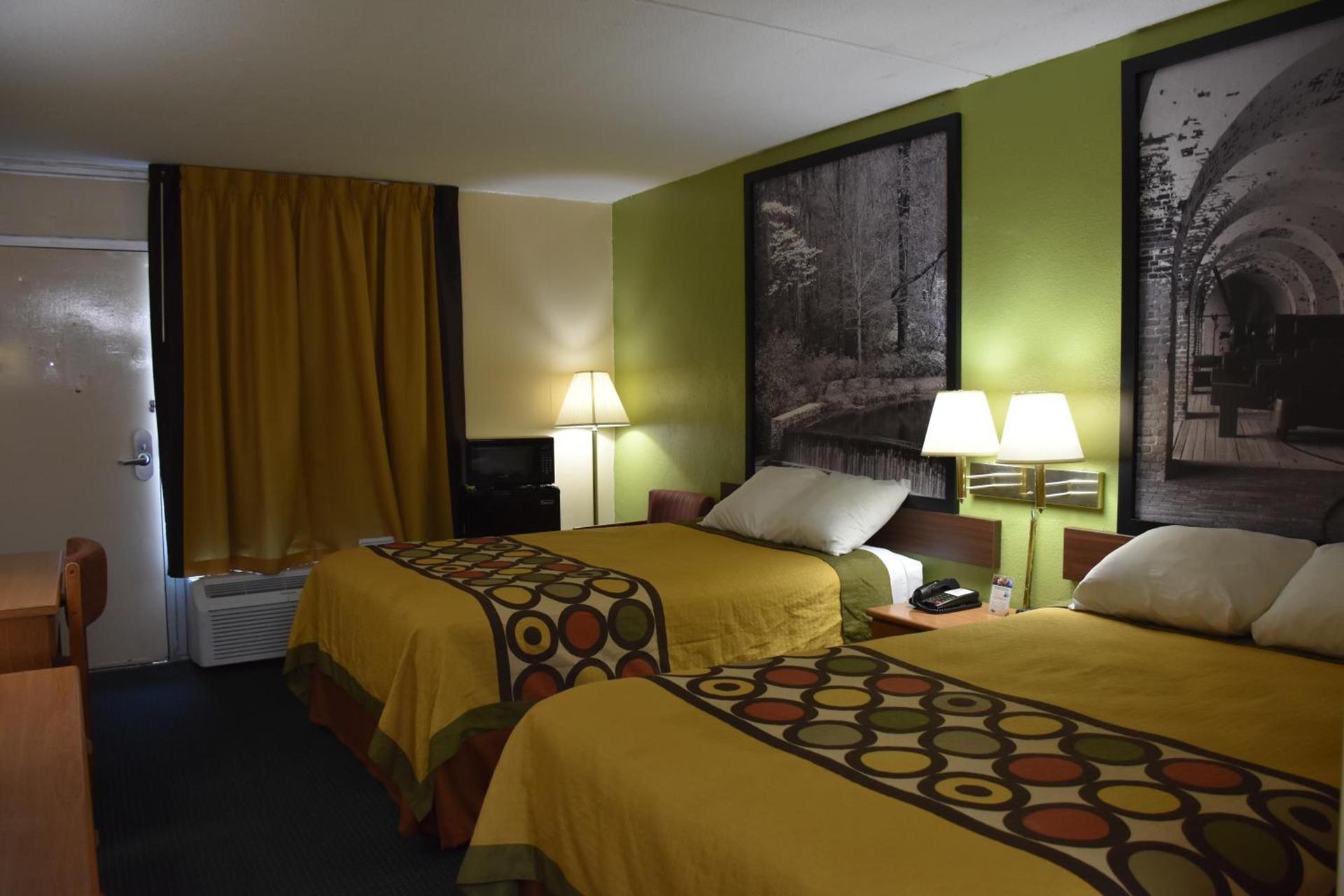 Super 8 by Wyndham Tifton photo 44
