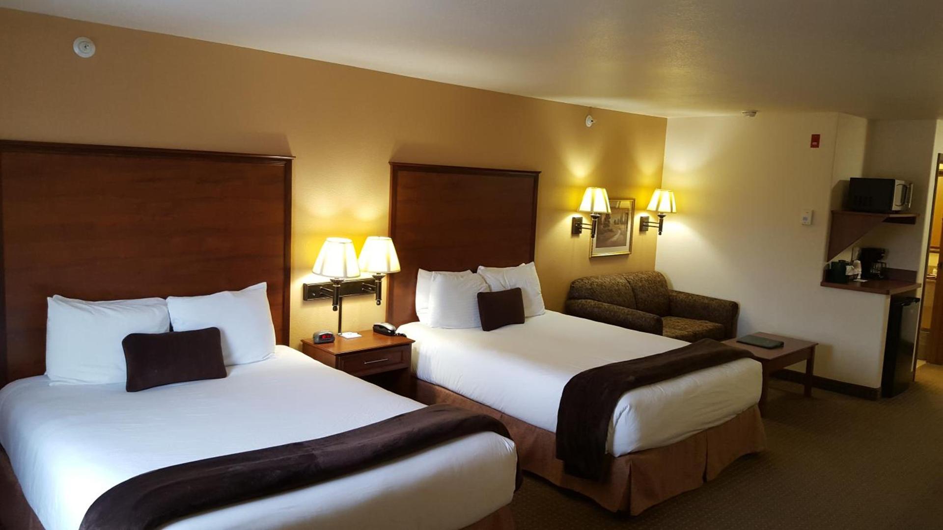 Expressway Suites Fargo photo 2