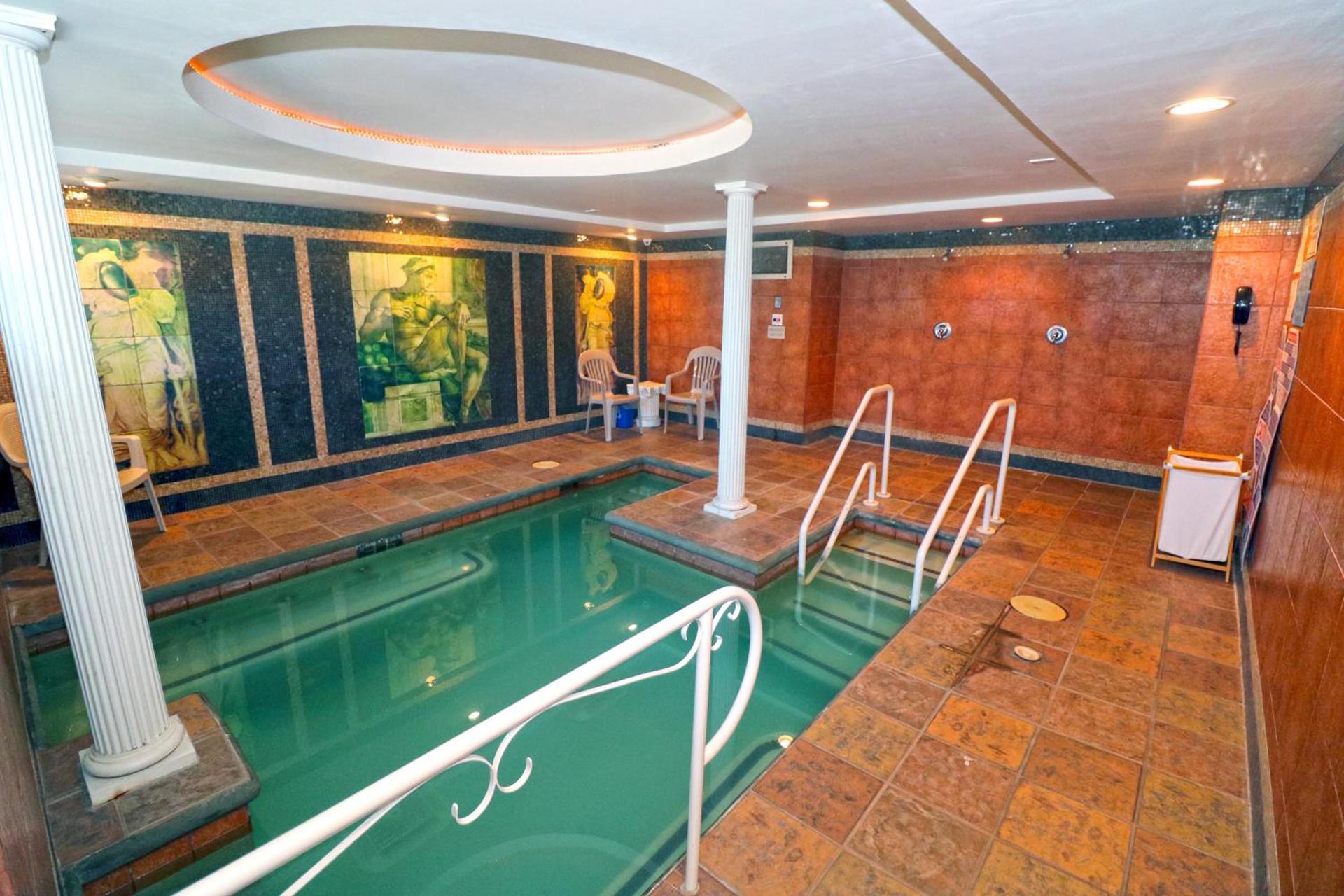 Masterpiece Hotel photo 17