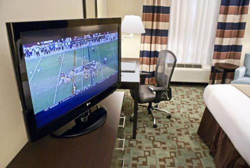 Holiday Inn Express Hotel & Suites Houston NW Beltway 8-West Road by IHG photo 10