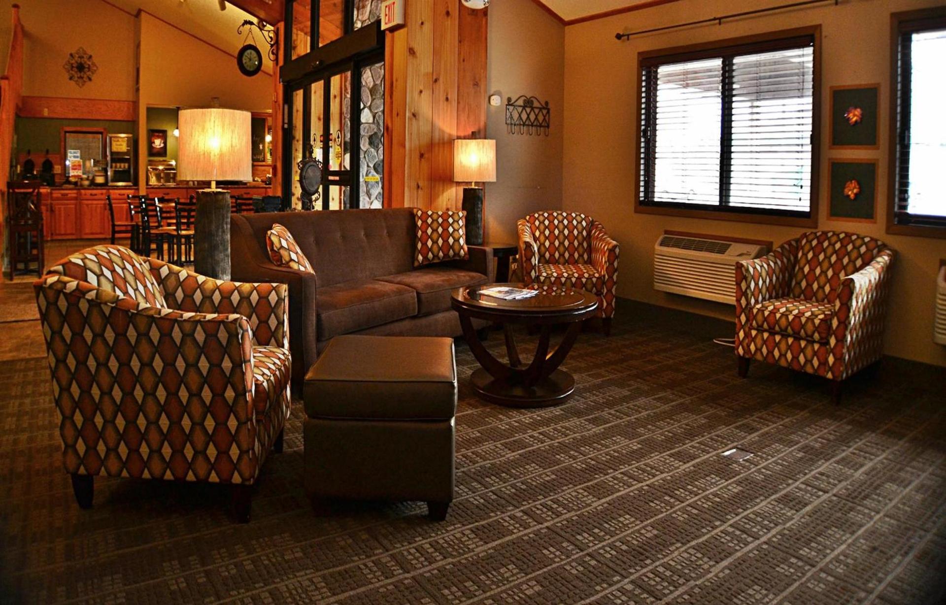 AmericInn by Wyndham Calumet photo 48