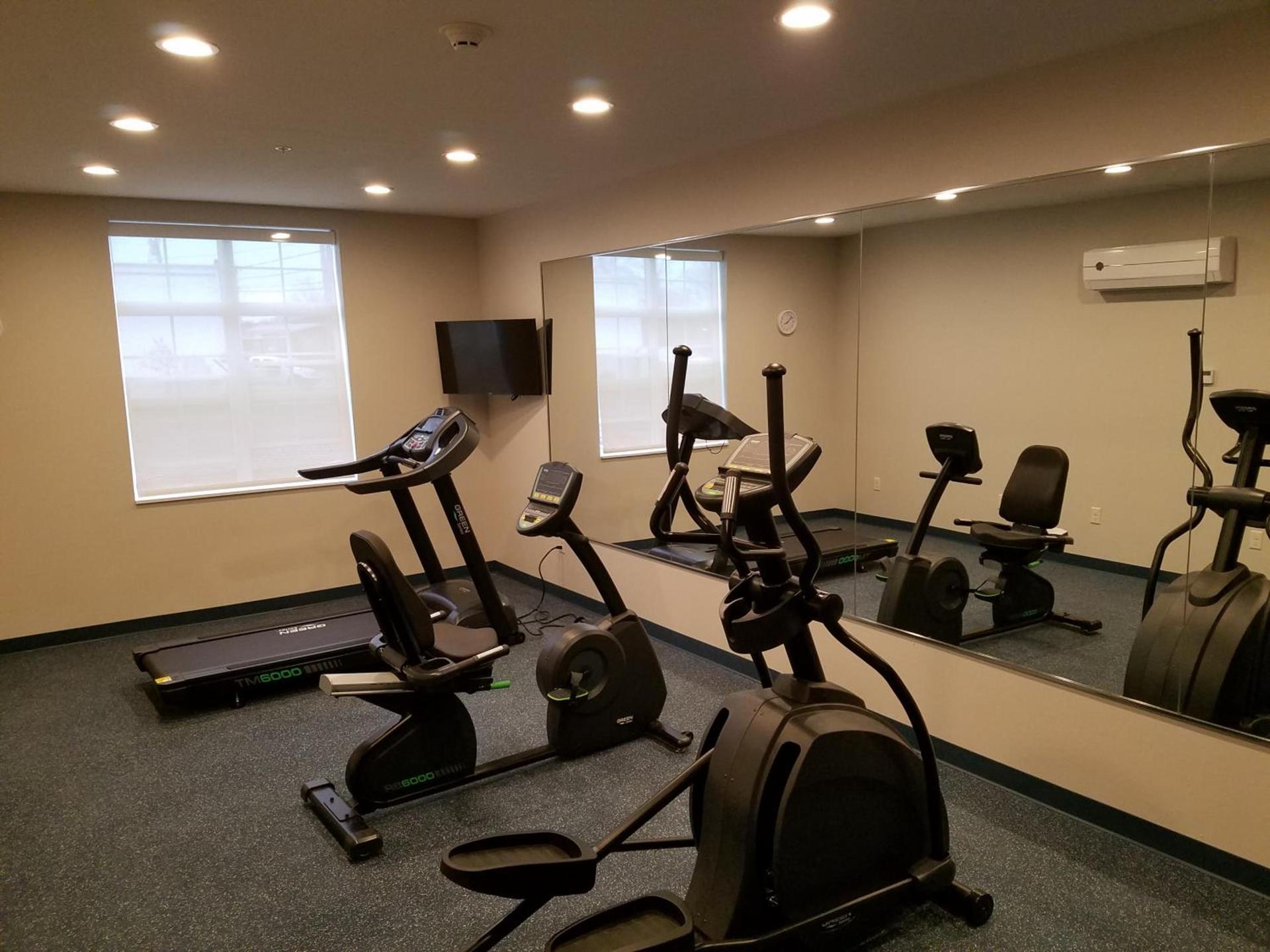 Microtel Inn & Suites by Wyndham Niagara Falls photo 44