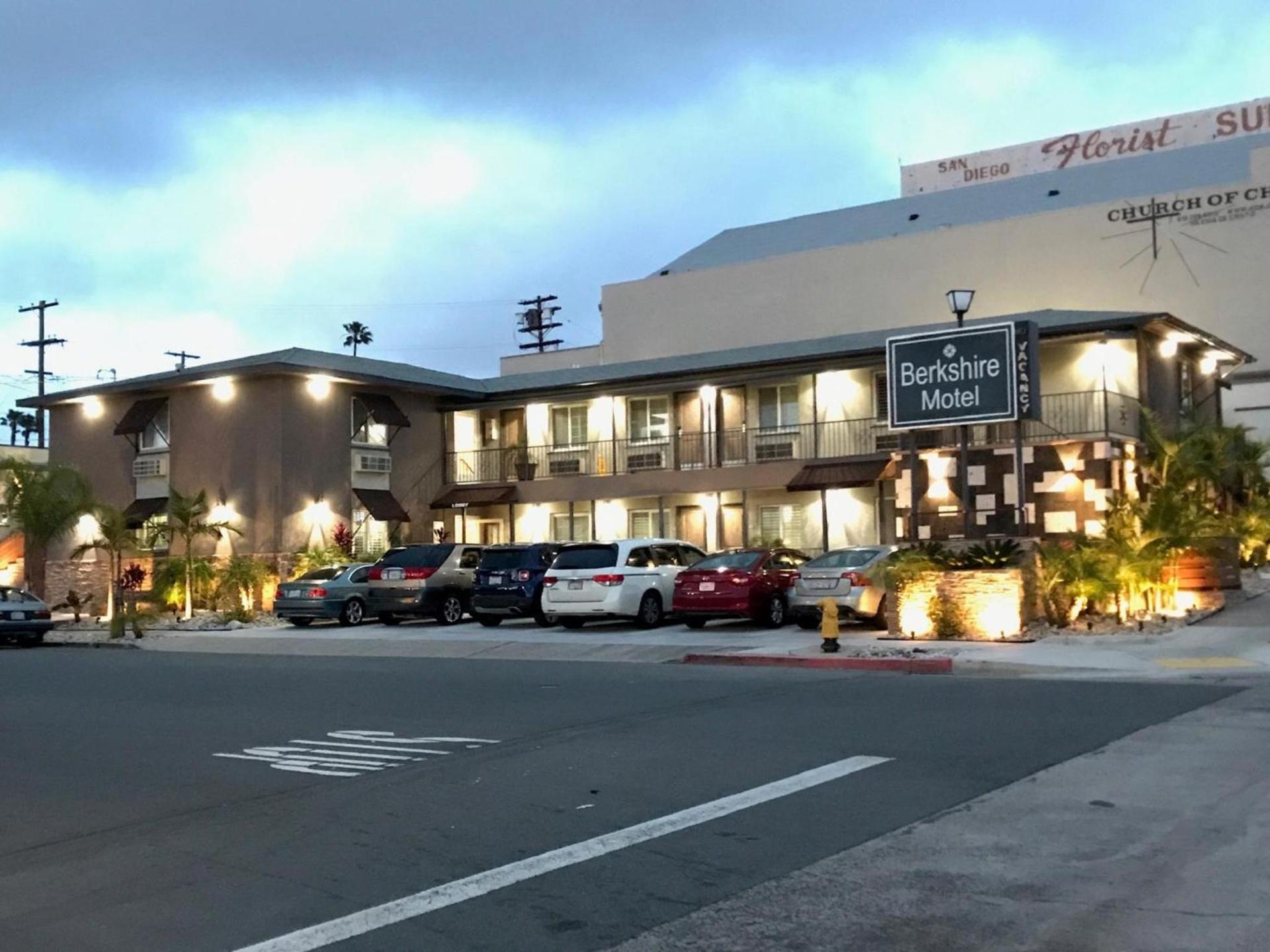 Berkshire Motor Hotel photo 9