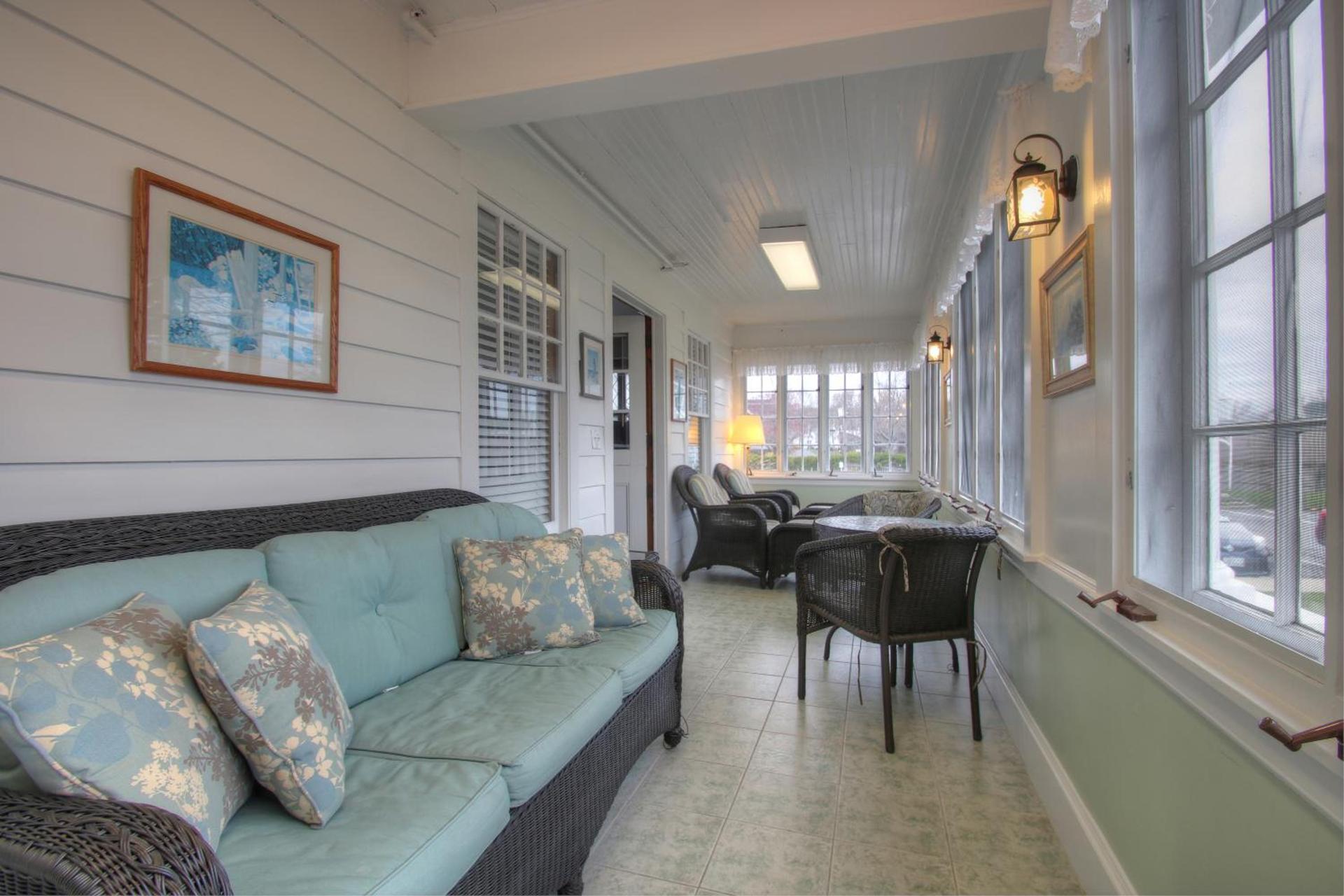 Terrace By The Sea photo 11