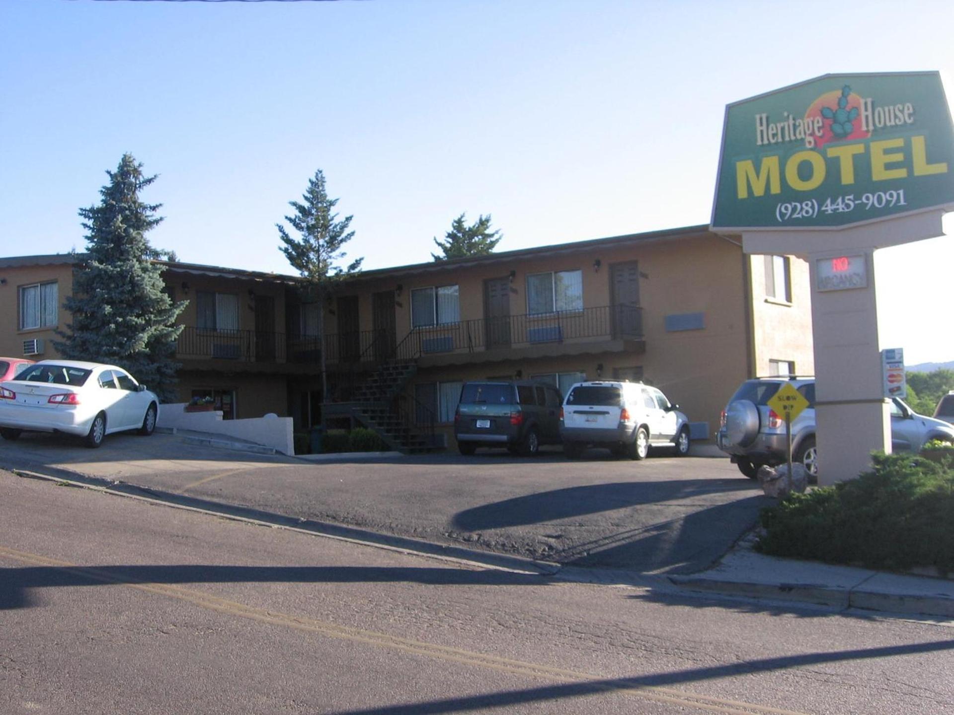 Heritage House Motel photo 5