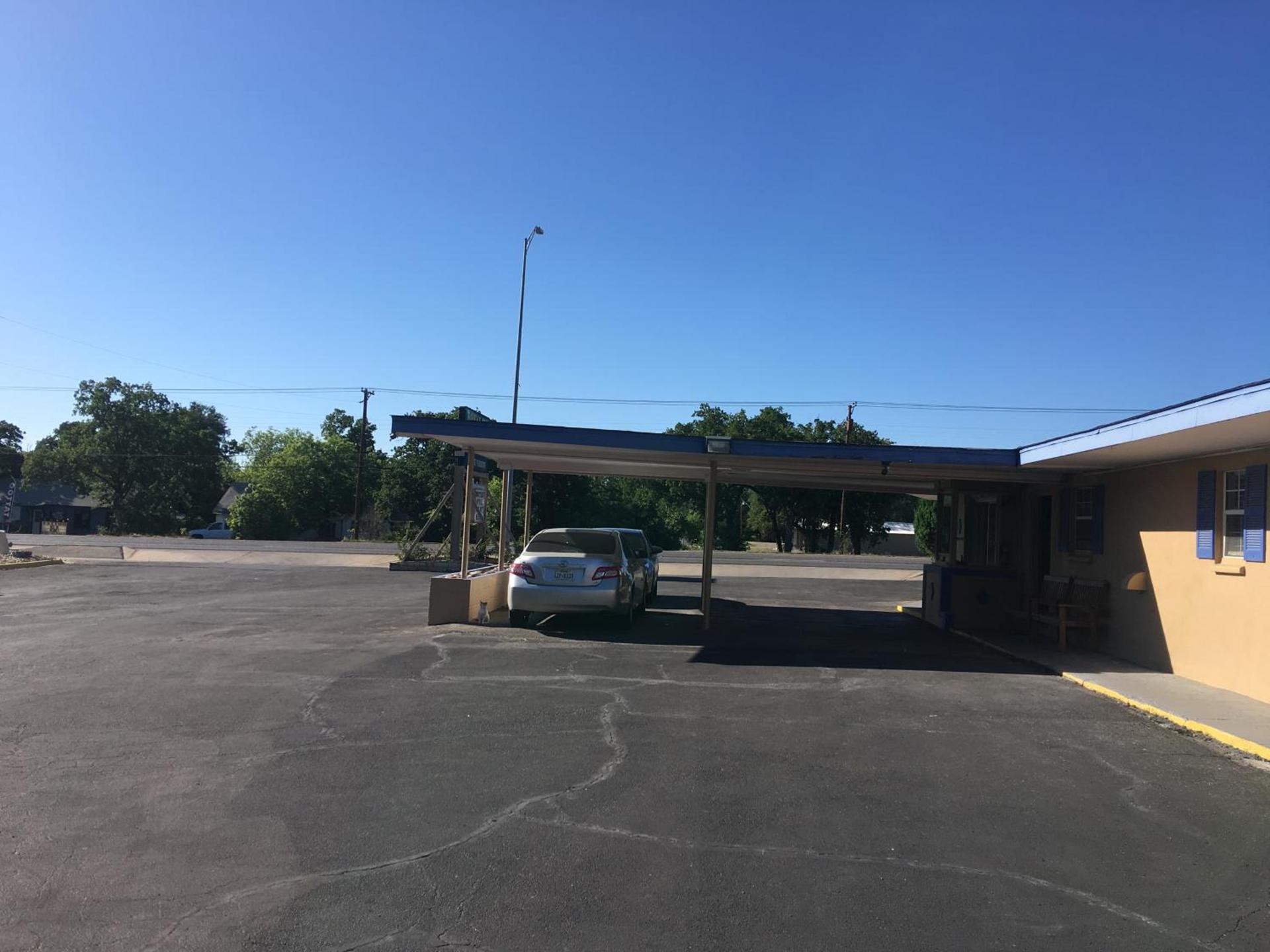 Royal Inn photo 44