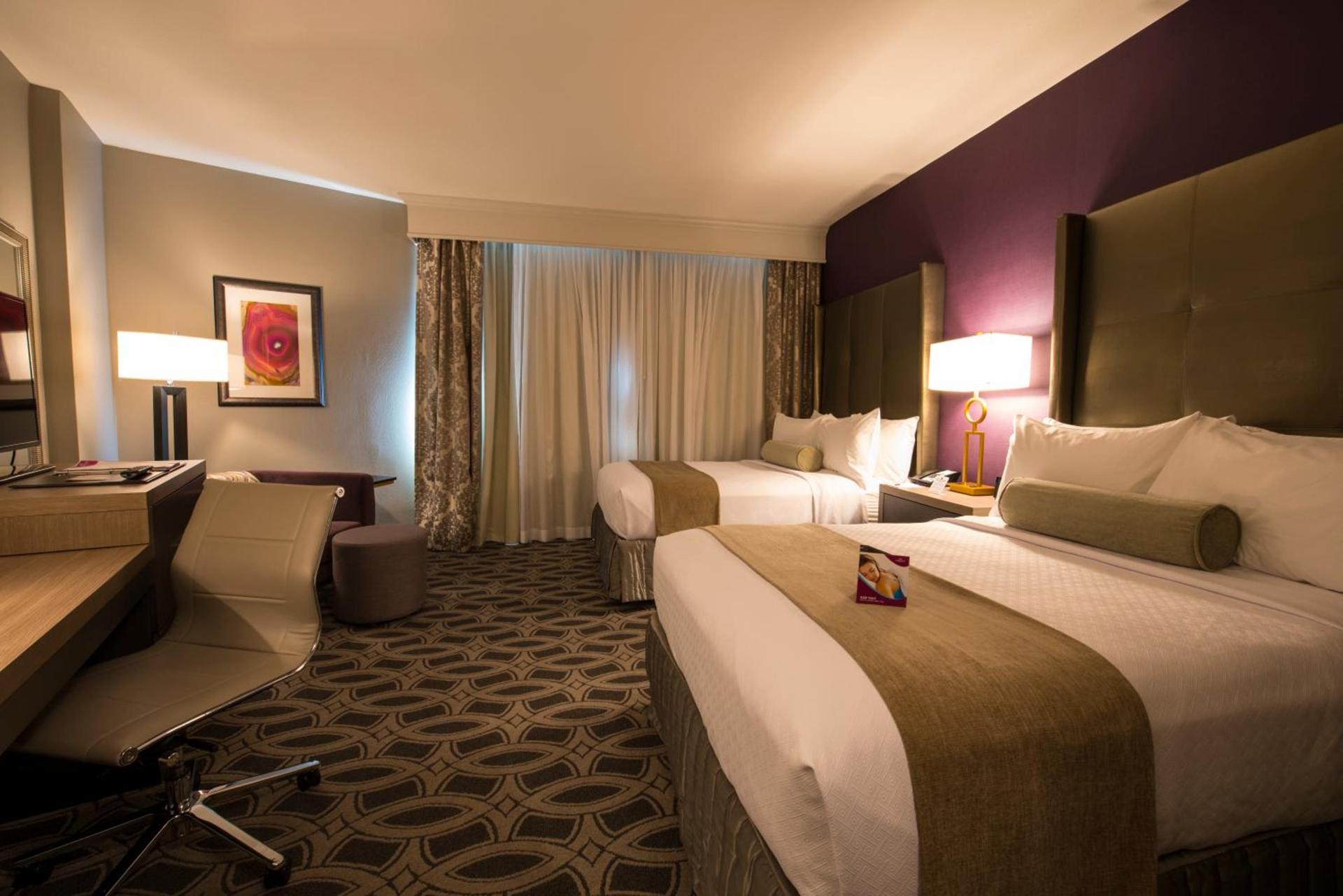 Crowne Plaza Saddle Brook by IHG photo 3